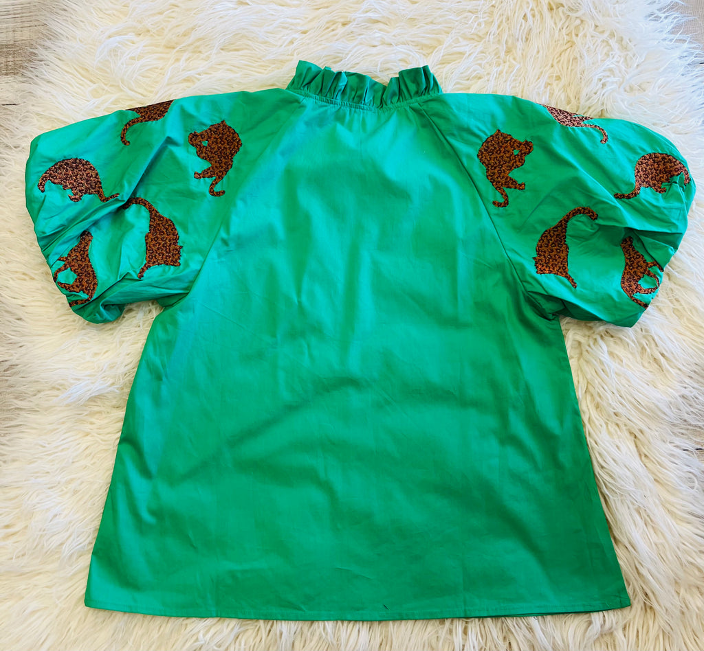 Women’s Animal Print Puff Sleeve Top