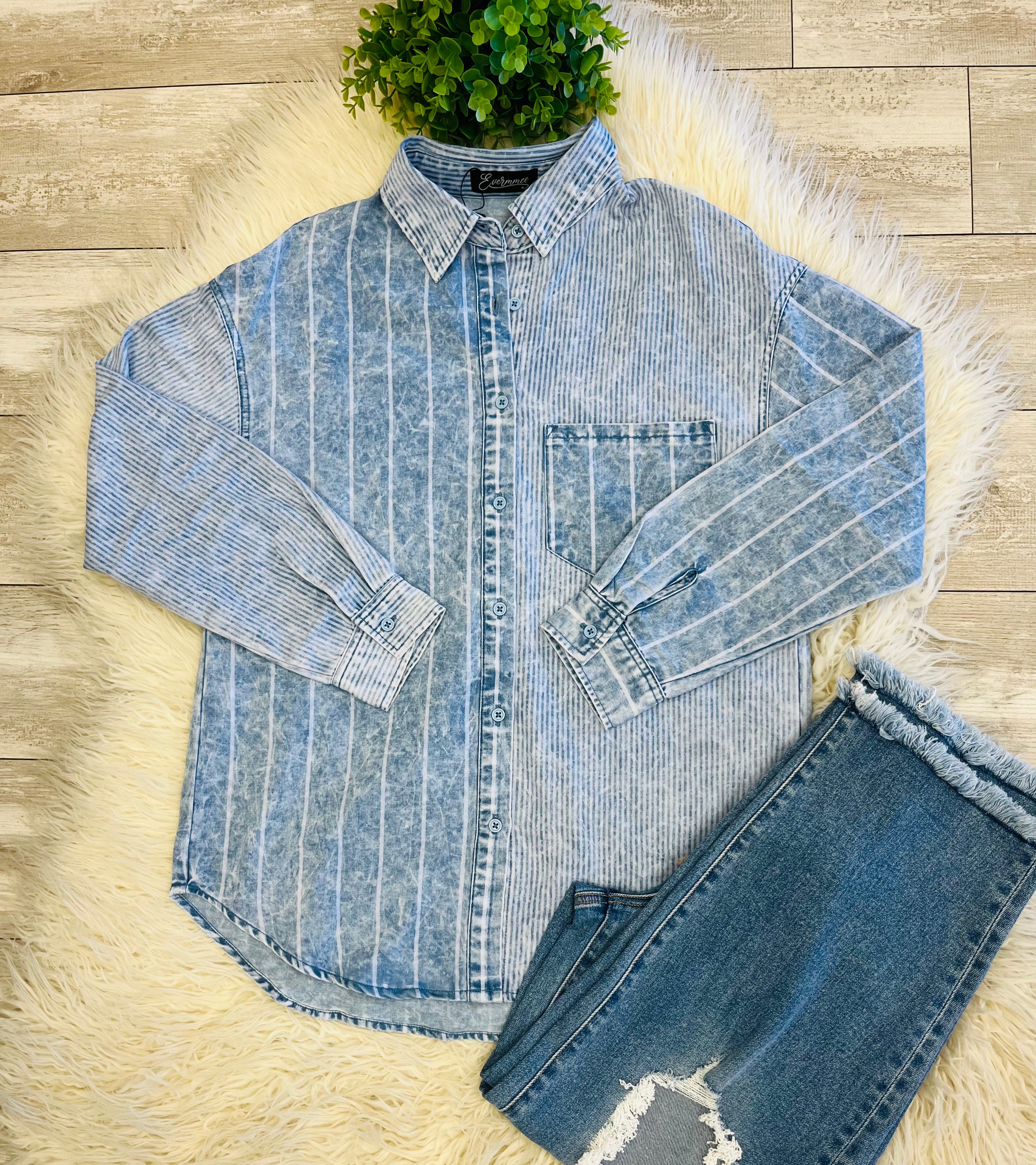 Women’s Evermmee Denim Top - True to Size