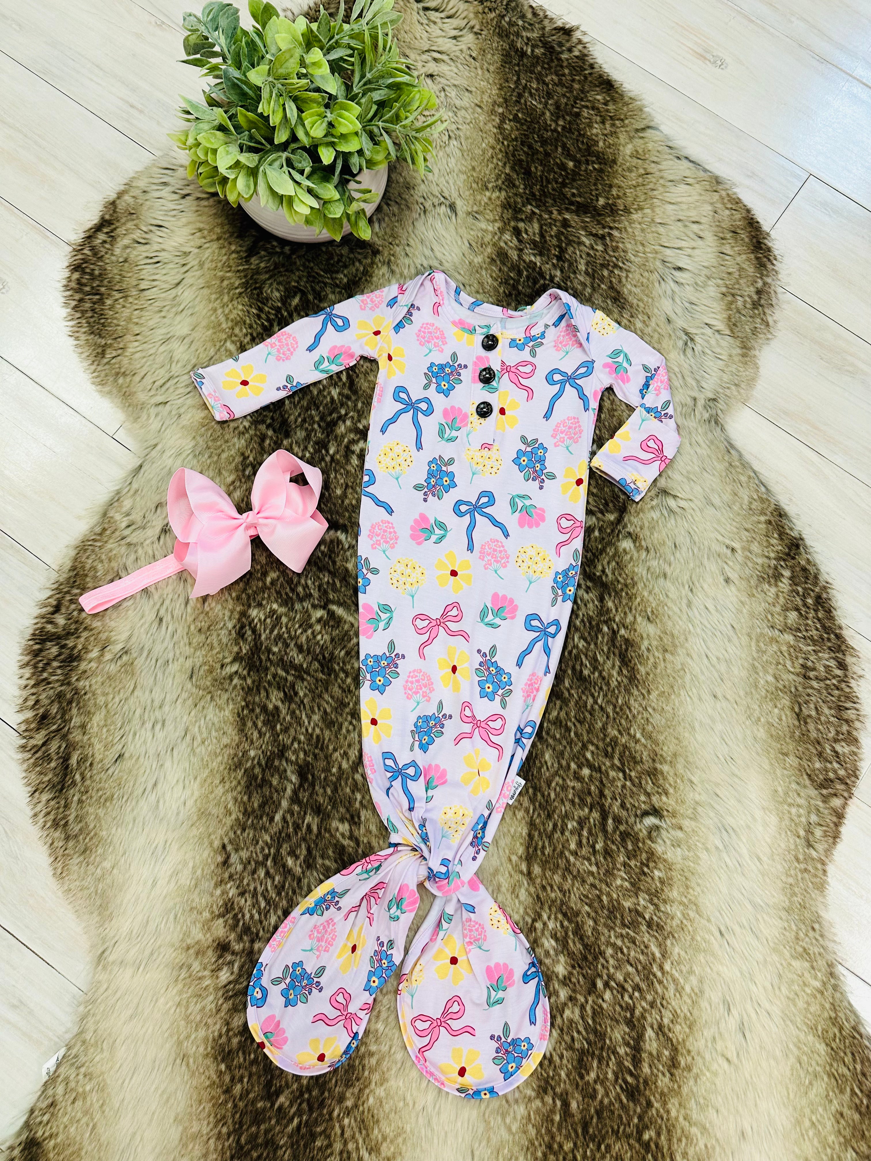Girl’s Floral and Bow Printed Knotted Gown with Matching Headband