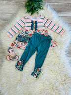 Girl’s Gingham Floral Stripe Patterned Outfit