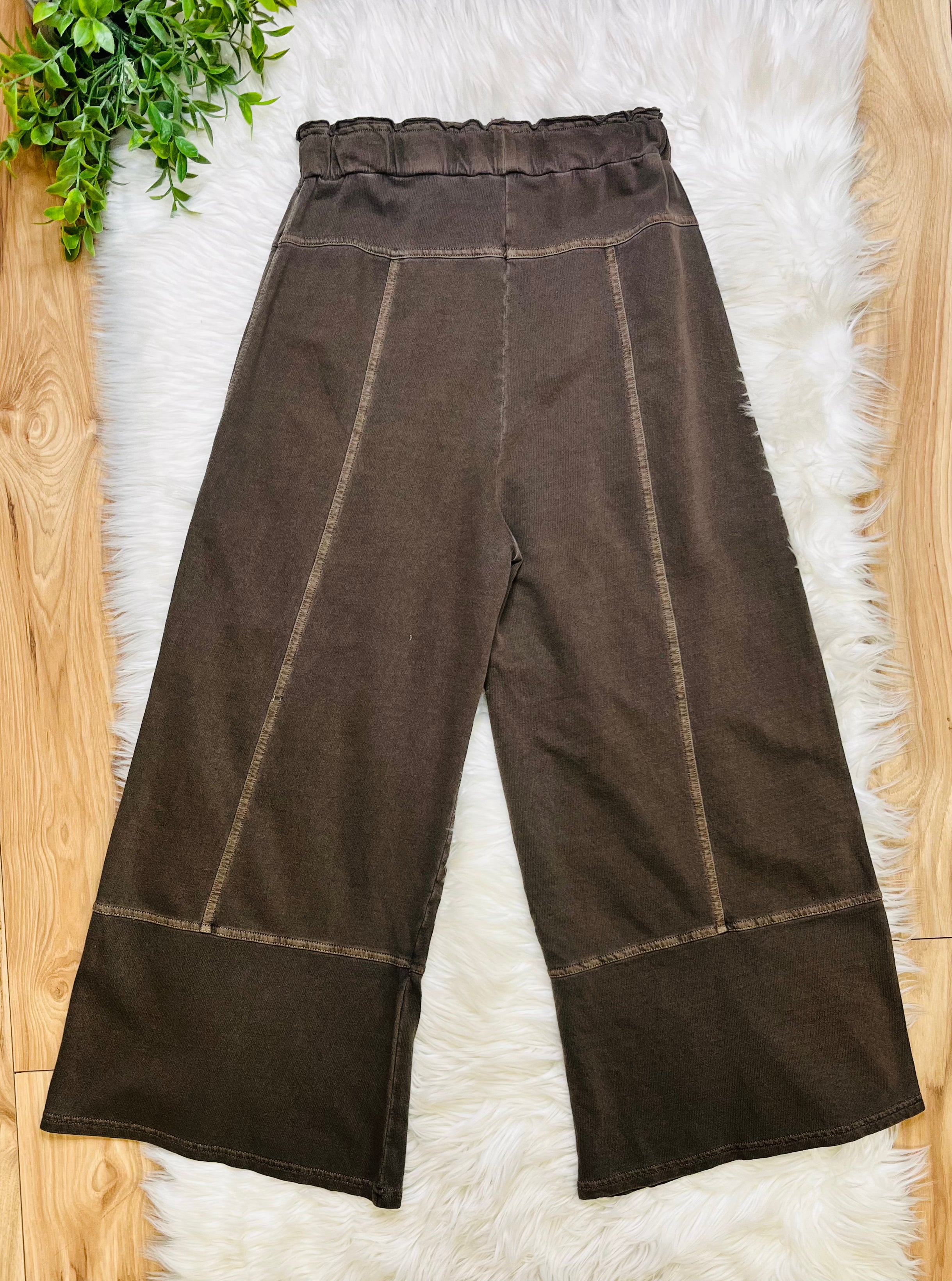 Women’s Zenana Exposed Seam Espresso Drawstring Pants- True to Size
