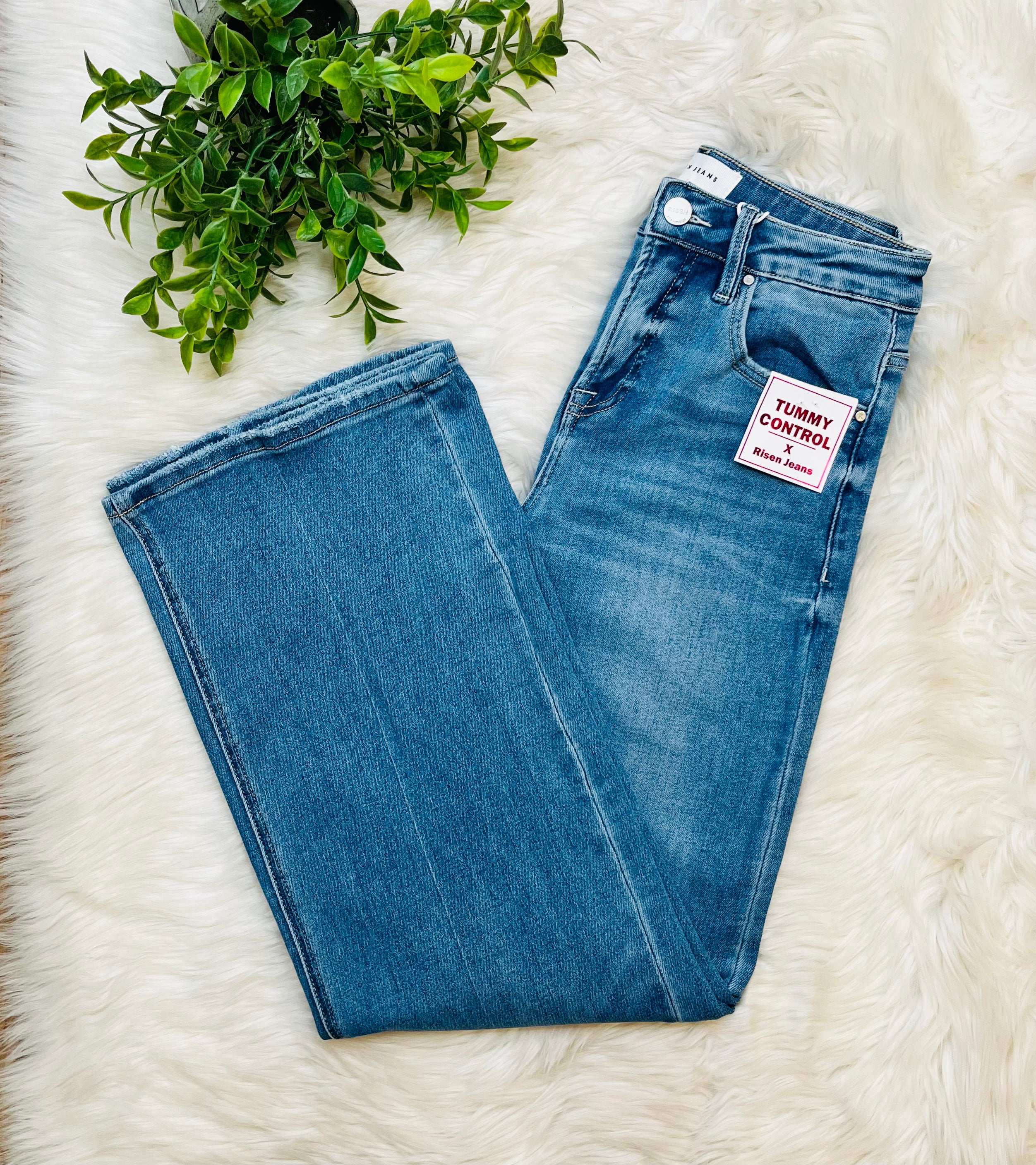 Women’s Risen High Rise Straight Jeans 1569