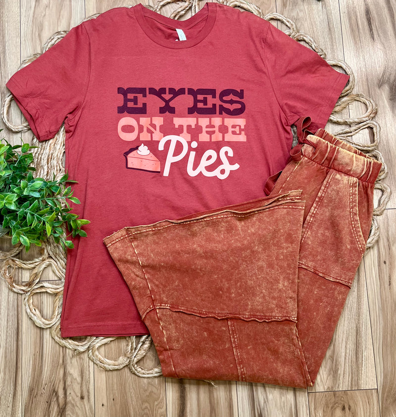 Women’s “Eyes On The Pies” tee