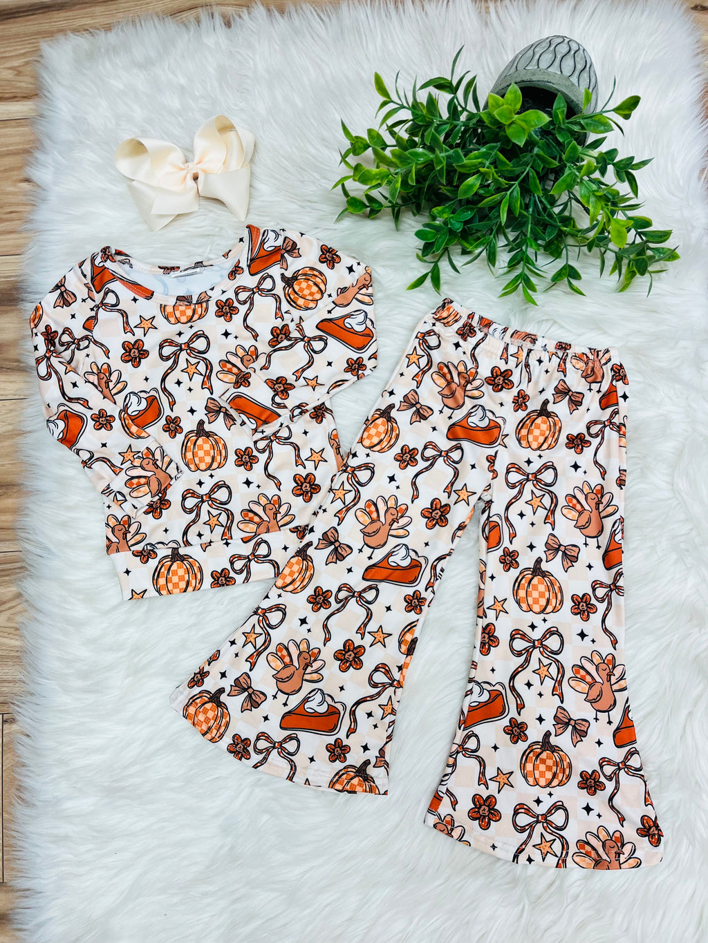 Girl’s Thanksgiving Mixed Print Outfit