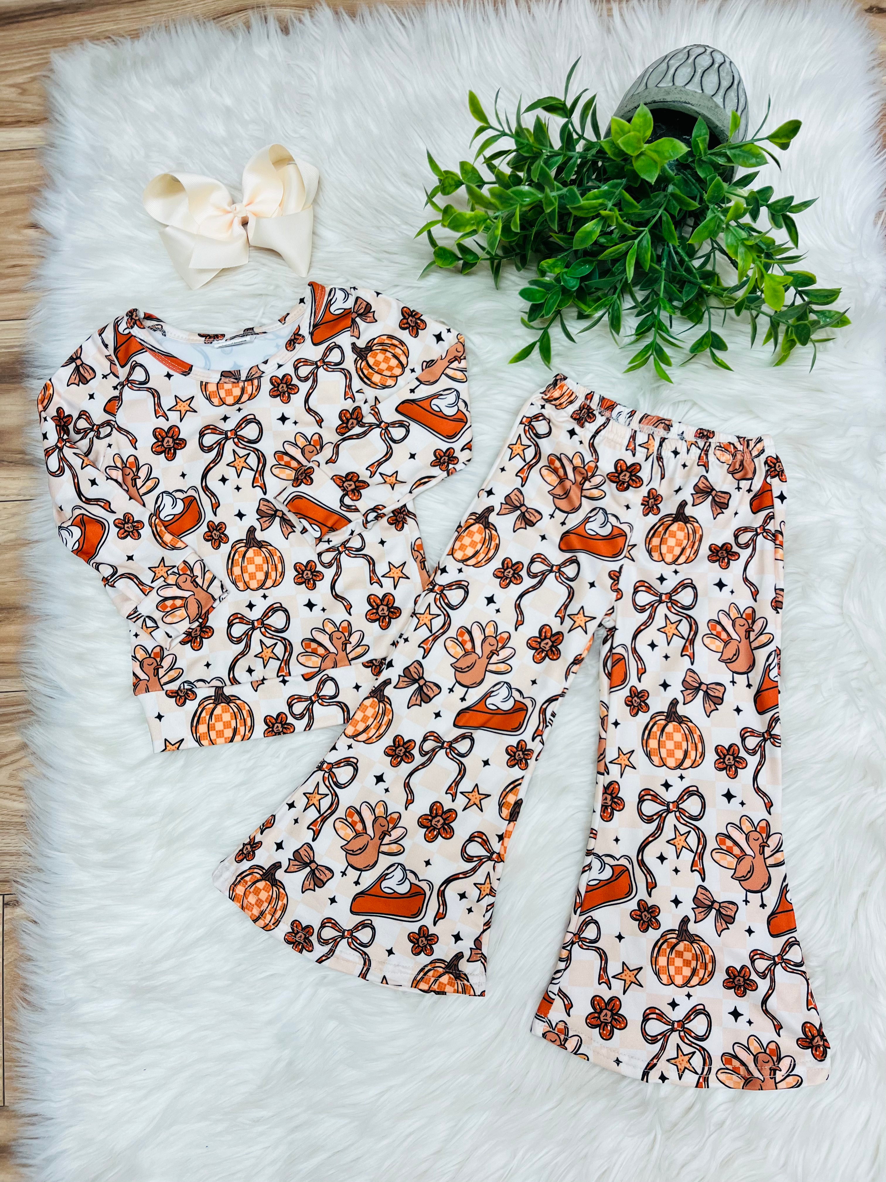 Girl’s Thanksgiving Mixed Print Outfit
