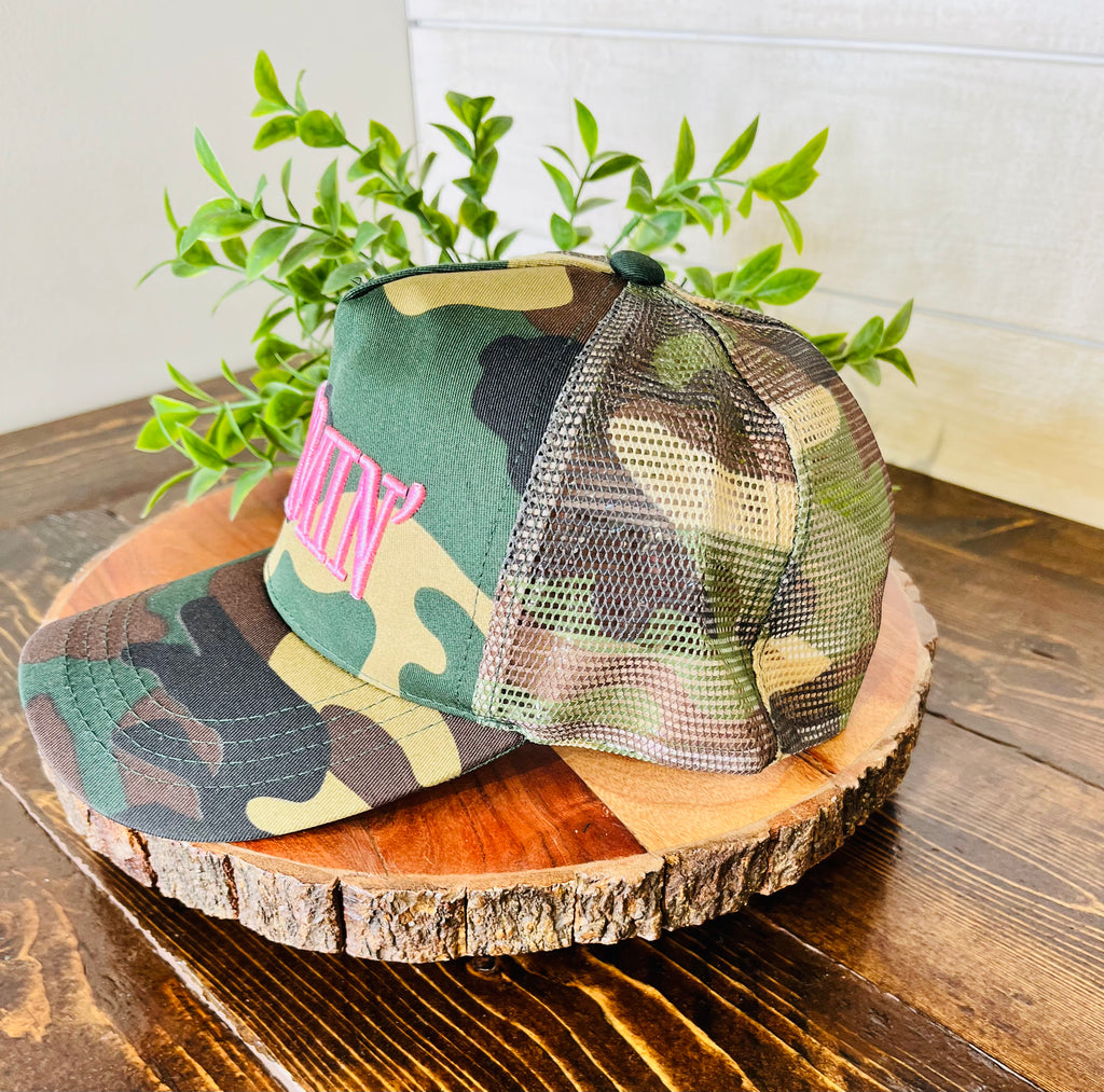 Women’s Mommin’ Camo Mesh Hat