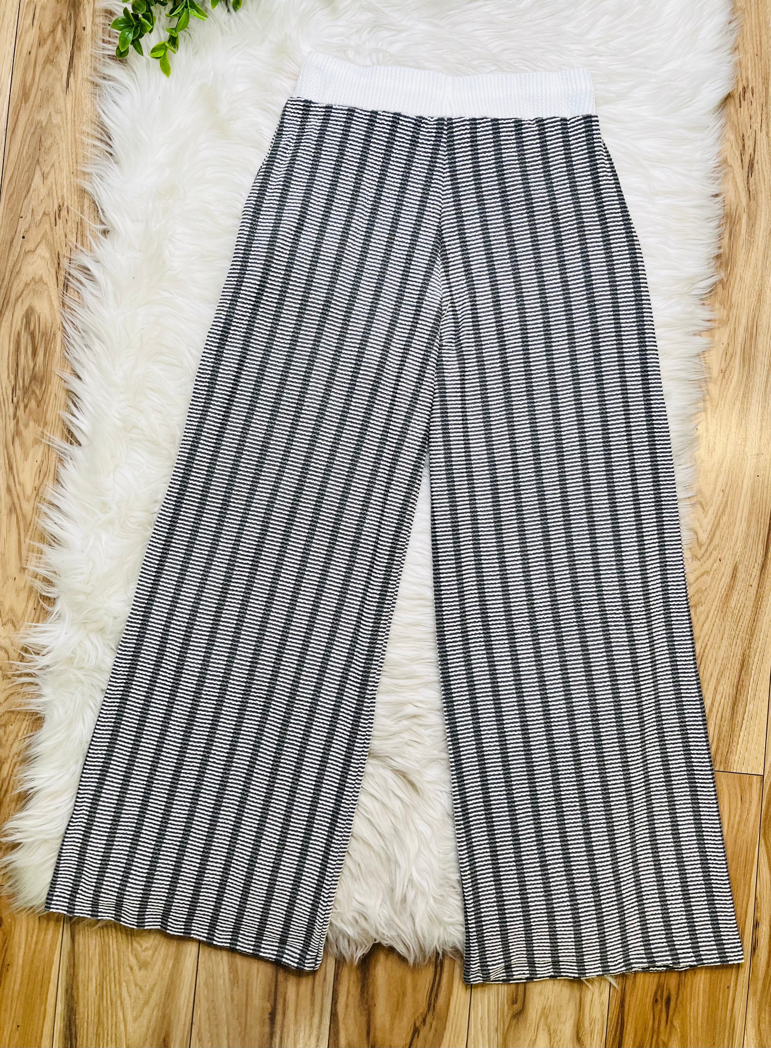 Women’s Zenana Grey Striped Ribbed Set