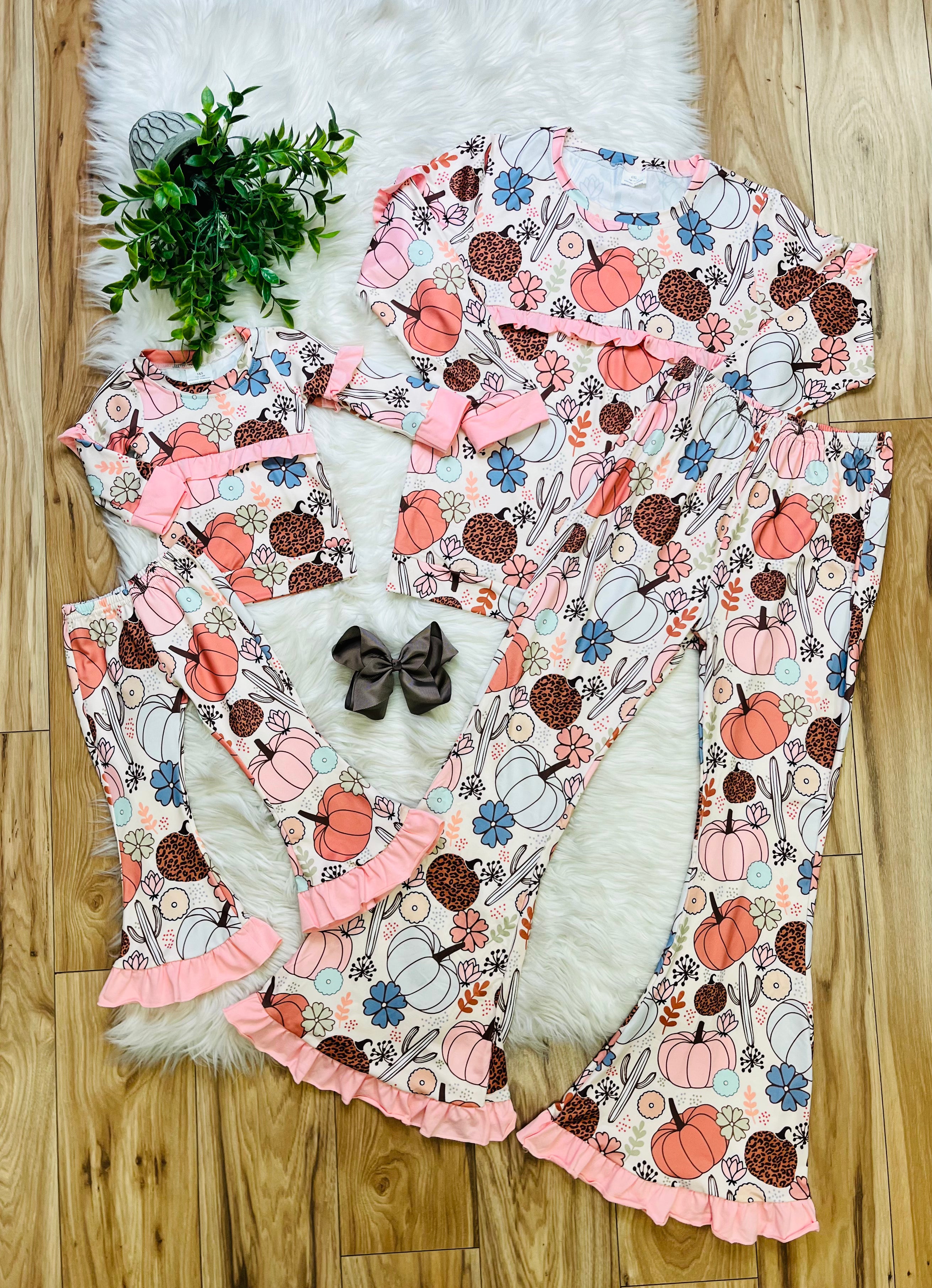 Girl’s Pumpkin Floral Outfit Set