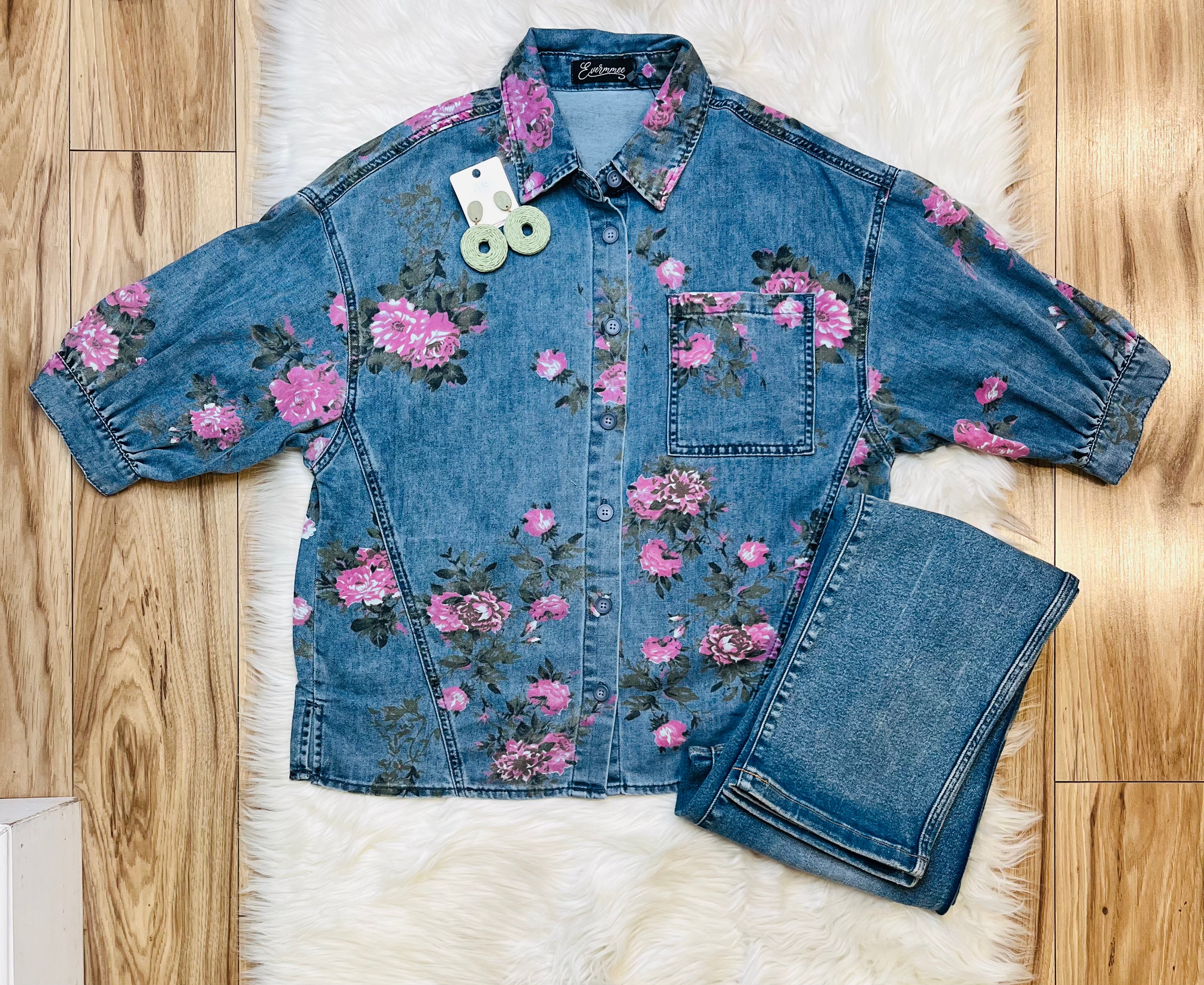 Women’s Evermmee Floral Denim Top