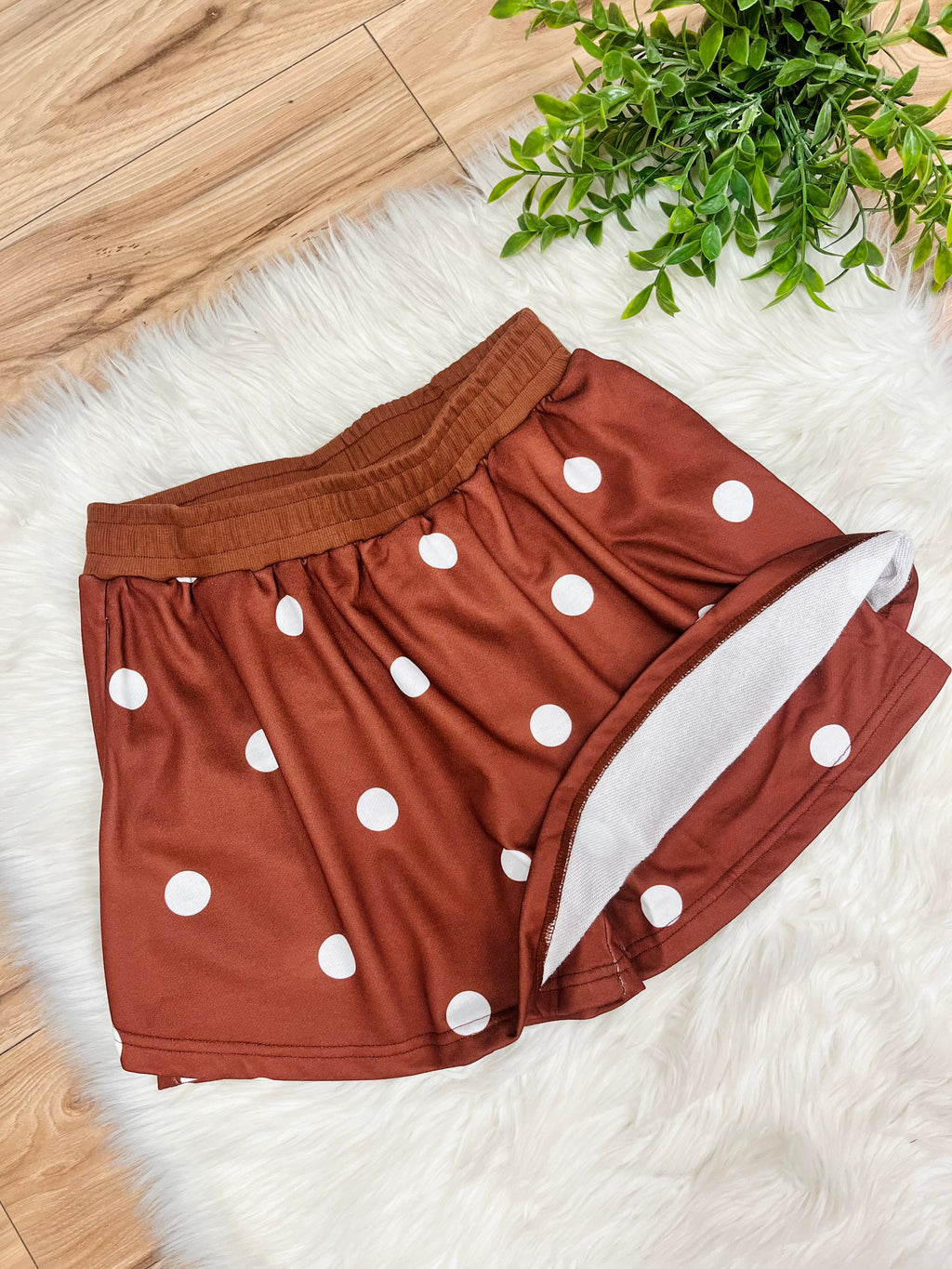 Women’s Evermmee Brown Skort Set with White Polka Dots- Loose Fit