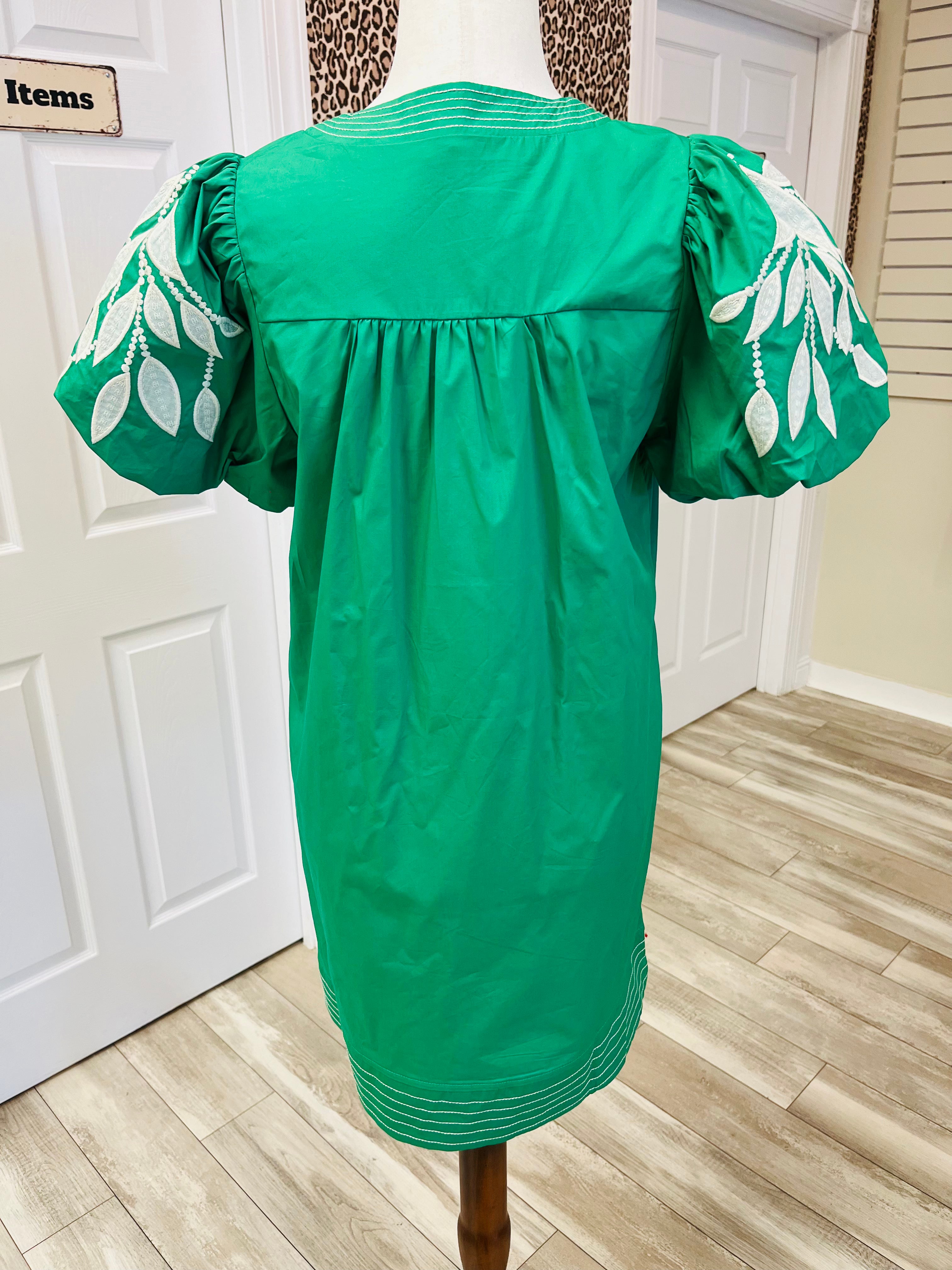 Women’s Green Puff Sleeve Dress