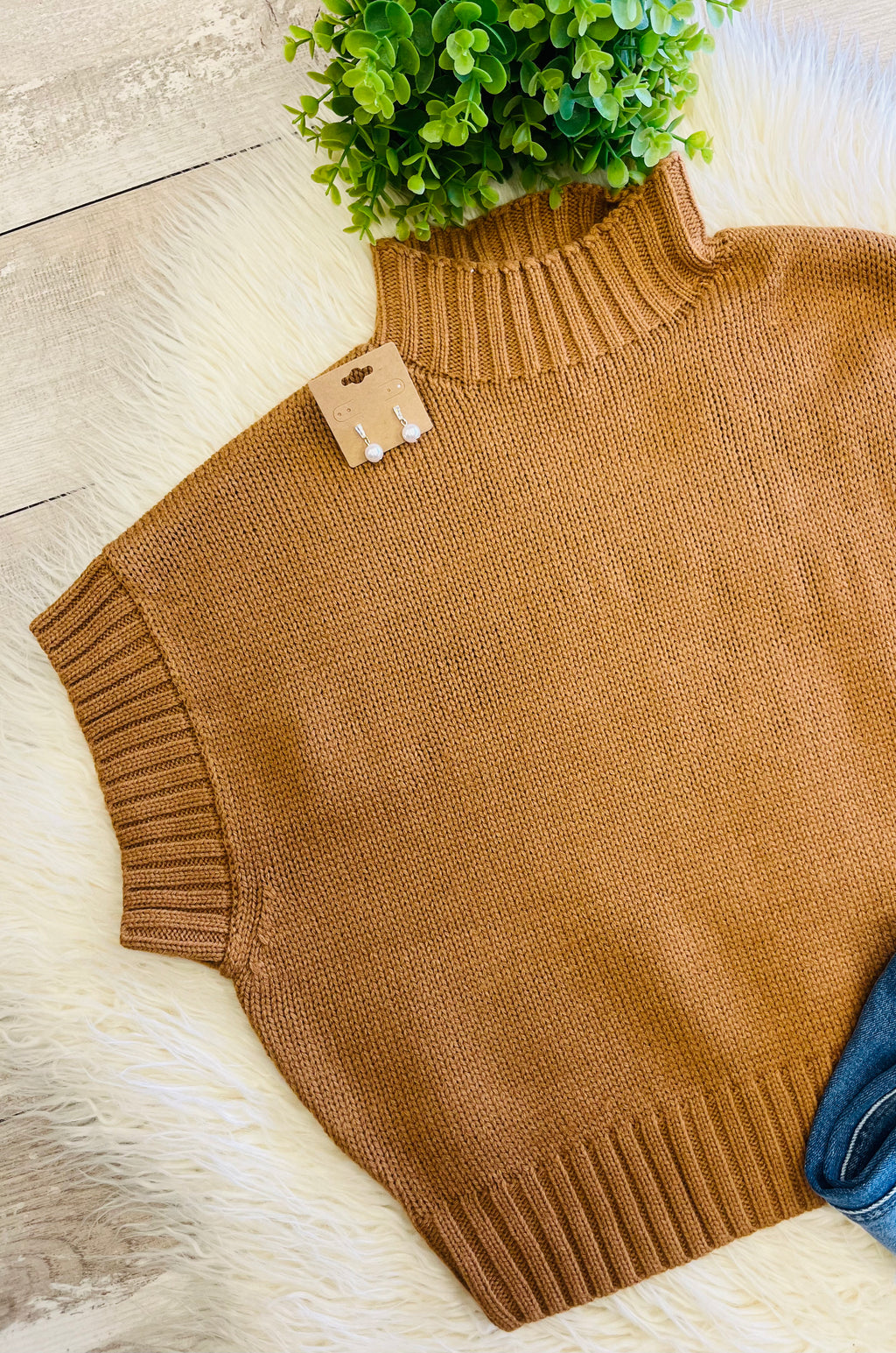 Women’s Brown Sleeveless Knit Mock Neck Blouse - True to Size