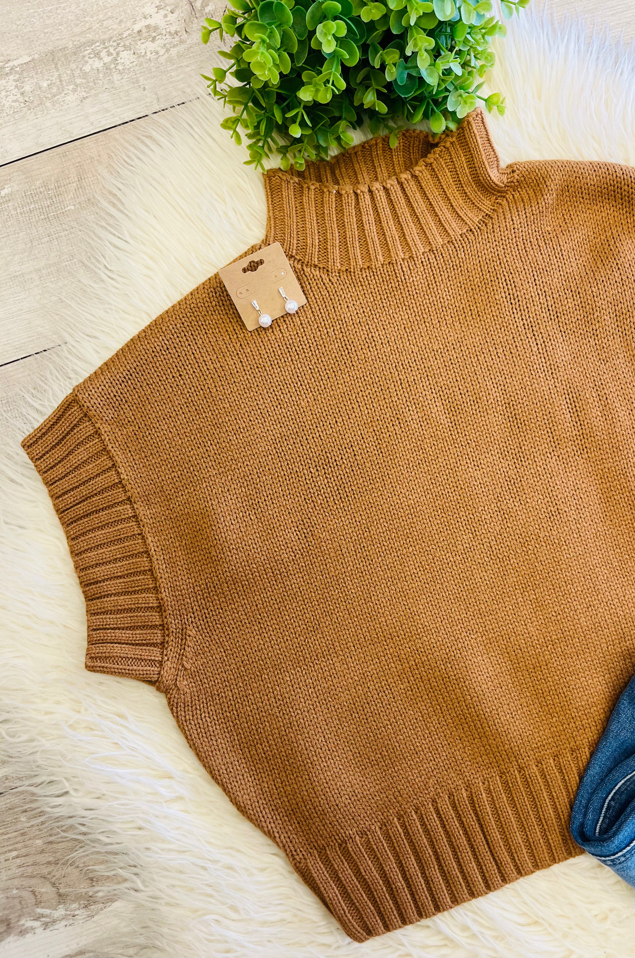 Women’s Brown Sleeveless Knit Mock Neck Blouse - True to Size