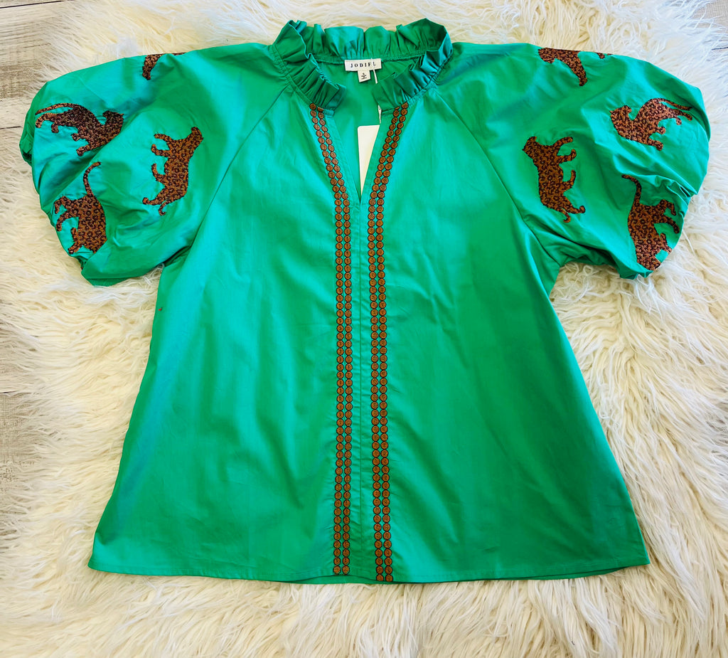 Women’s Animal Print Puff Sleeve Top