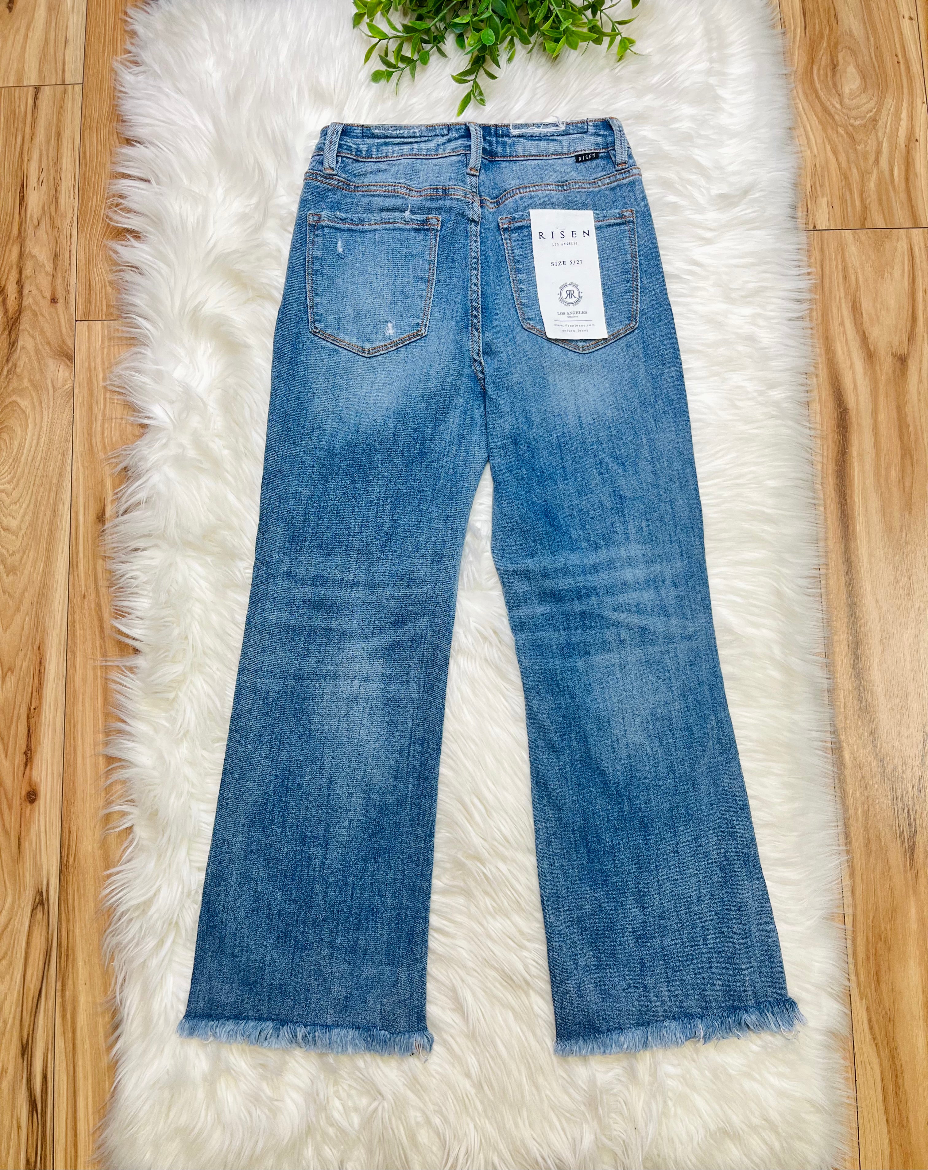 Women’s Risen High Rise Crop Bootcut Frayed Jeans 5051