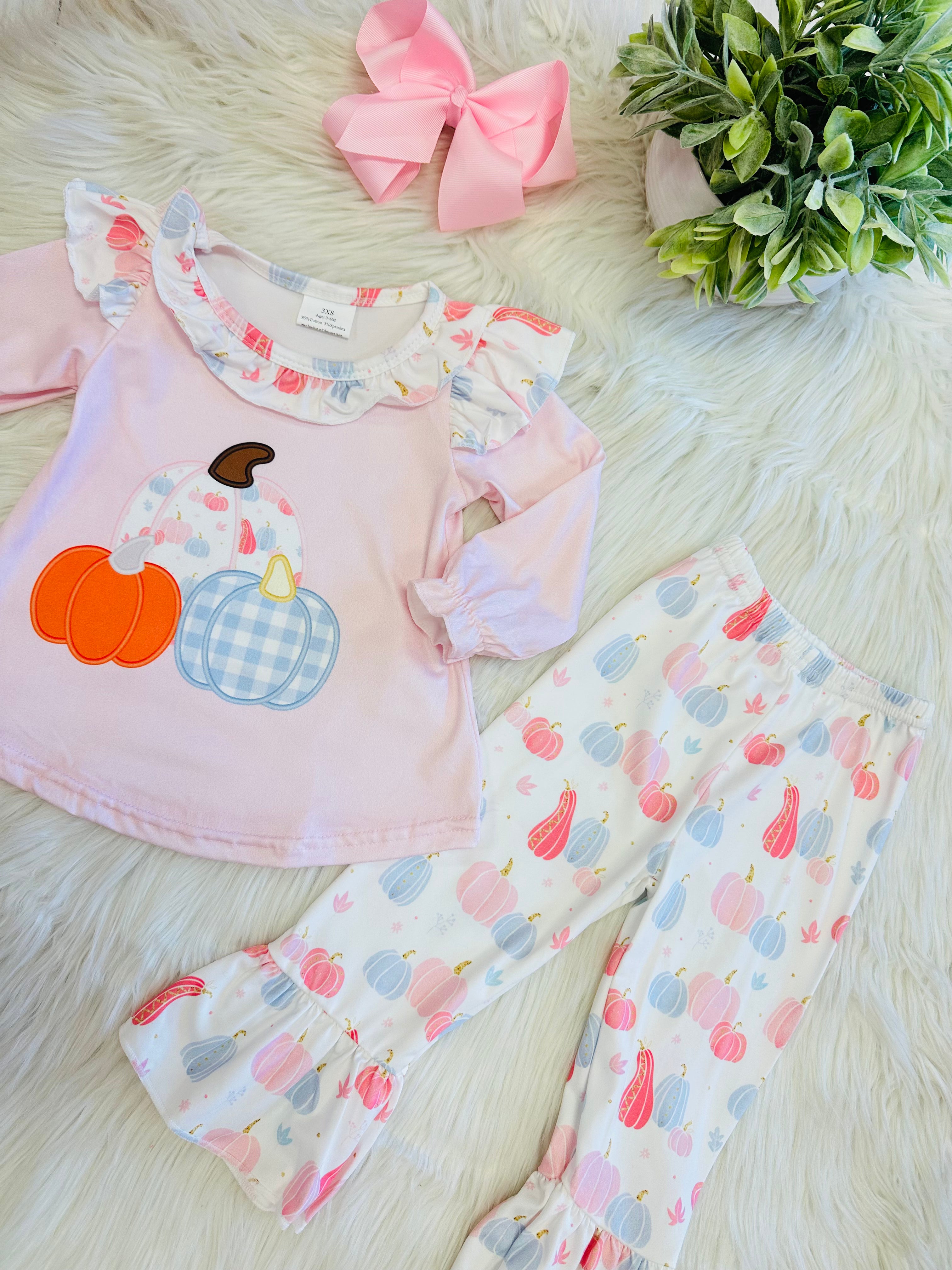 Girl’s Light Pink Pumpkin Ruffle Pant Set