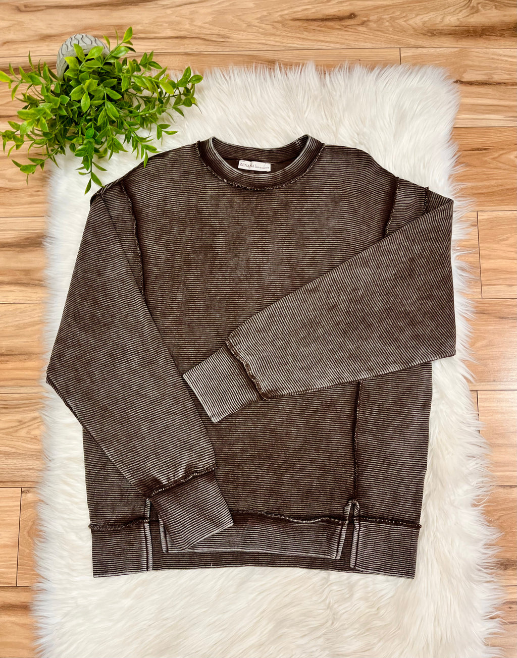 Women’s Zenana Dark Brown Acid Wash Ribbed Crewneck Top-Loose Fit