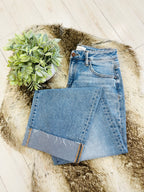 Women’s Risen Light Wash Slouchy Barrel Cuffed Hem Jeans #21949- Stretchy