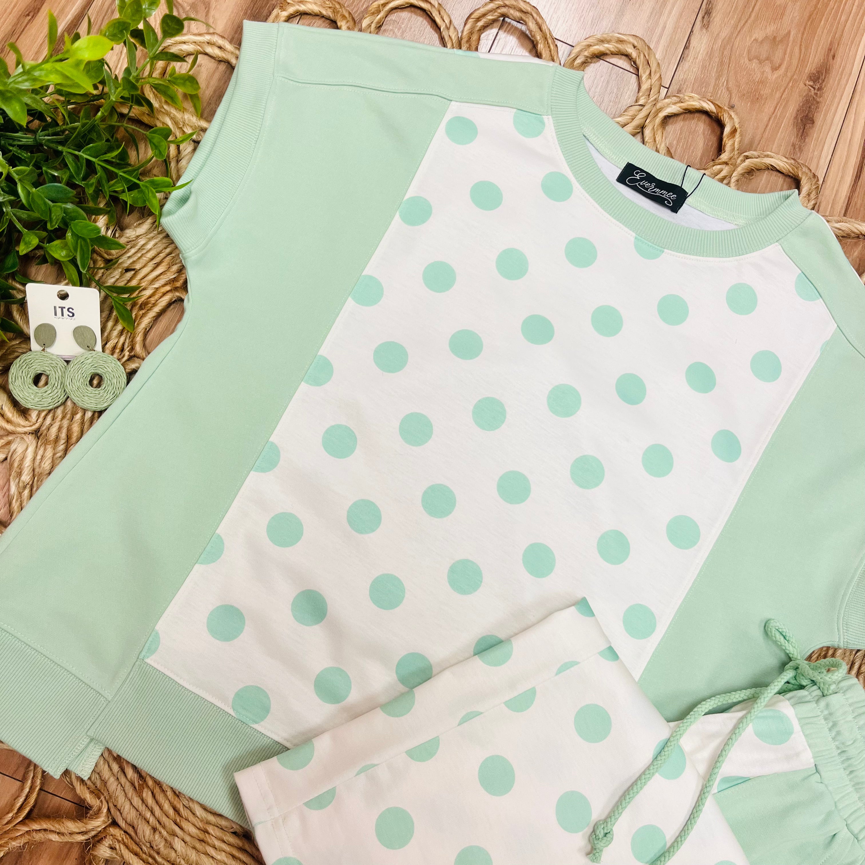 Women’s Evermmee Green and White Polka Dot Pant Set