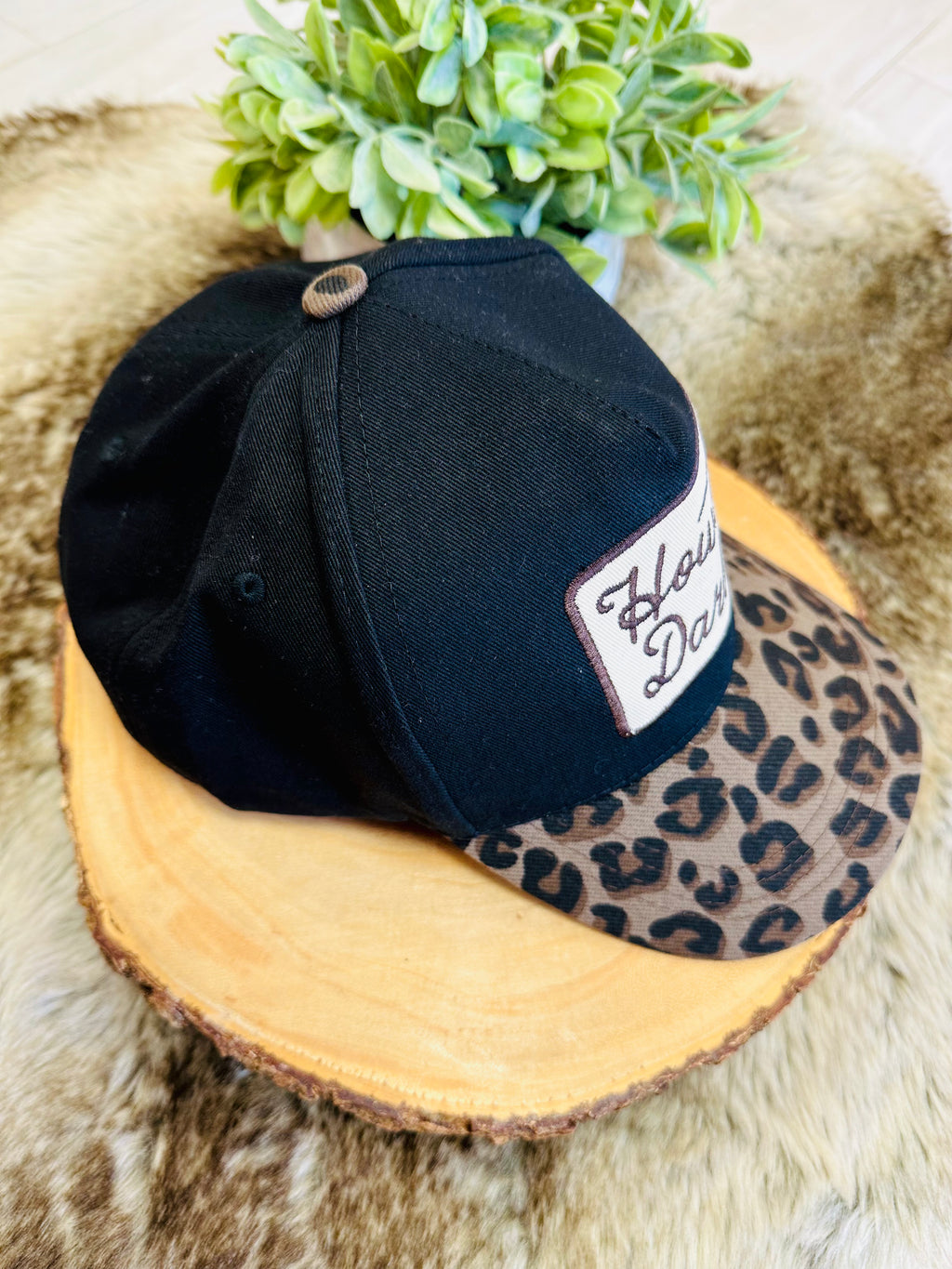 Women’s Howdy Darlin’ Black Hat with Cheetah Print