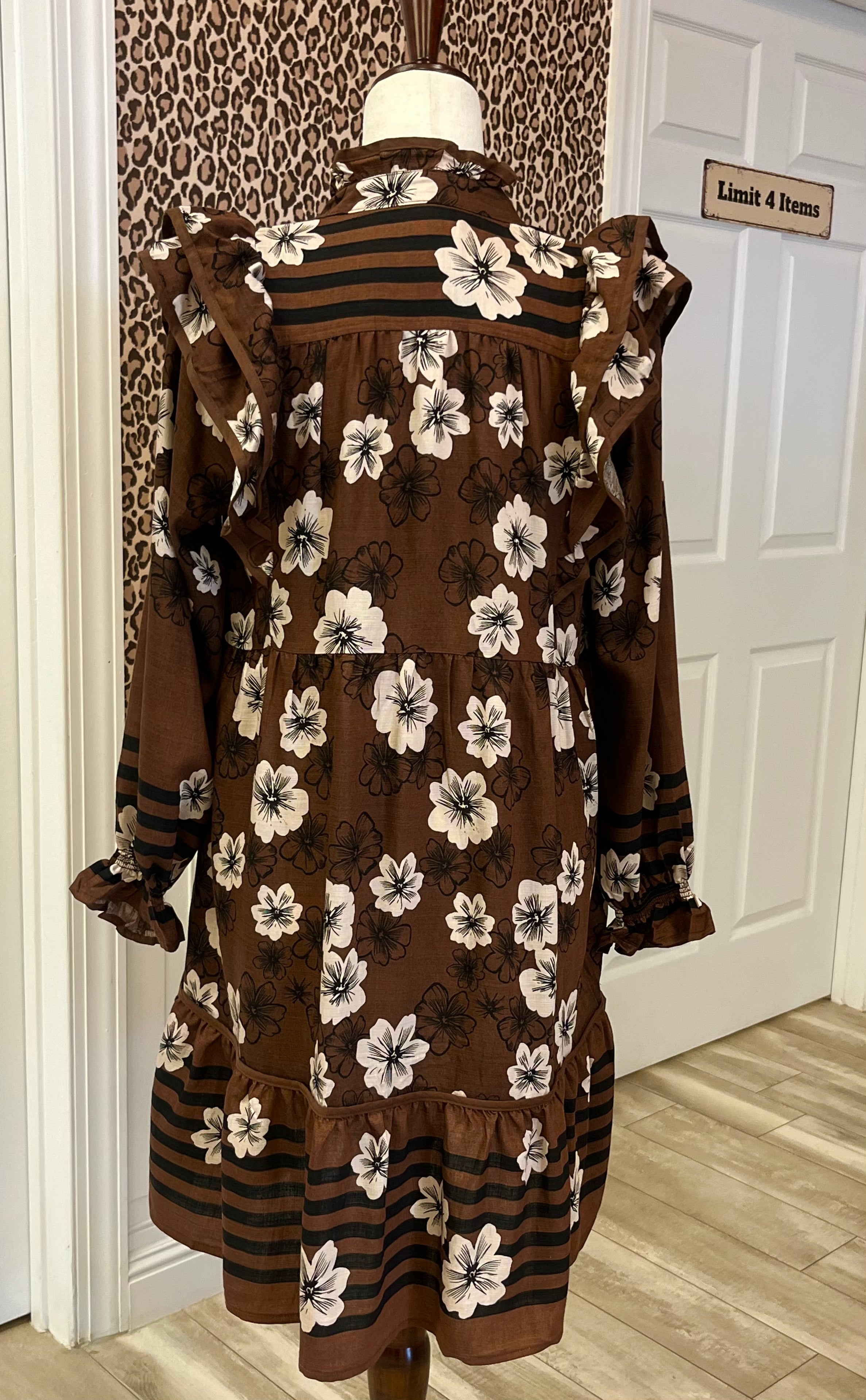Women’s Umgee Brown Floral Ruffle Split Neck Dress