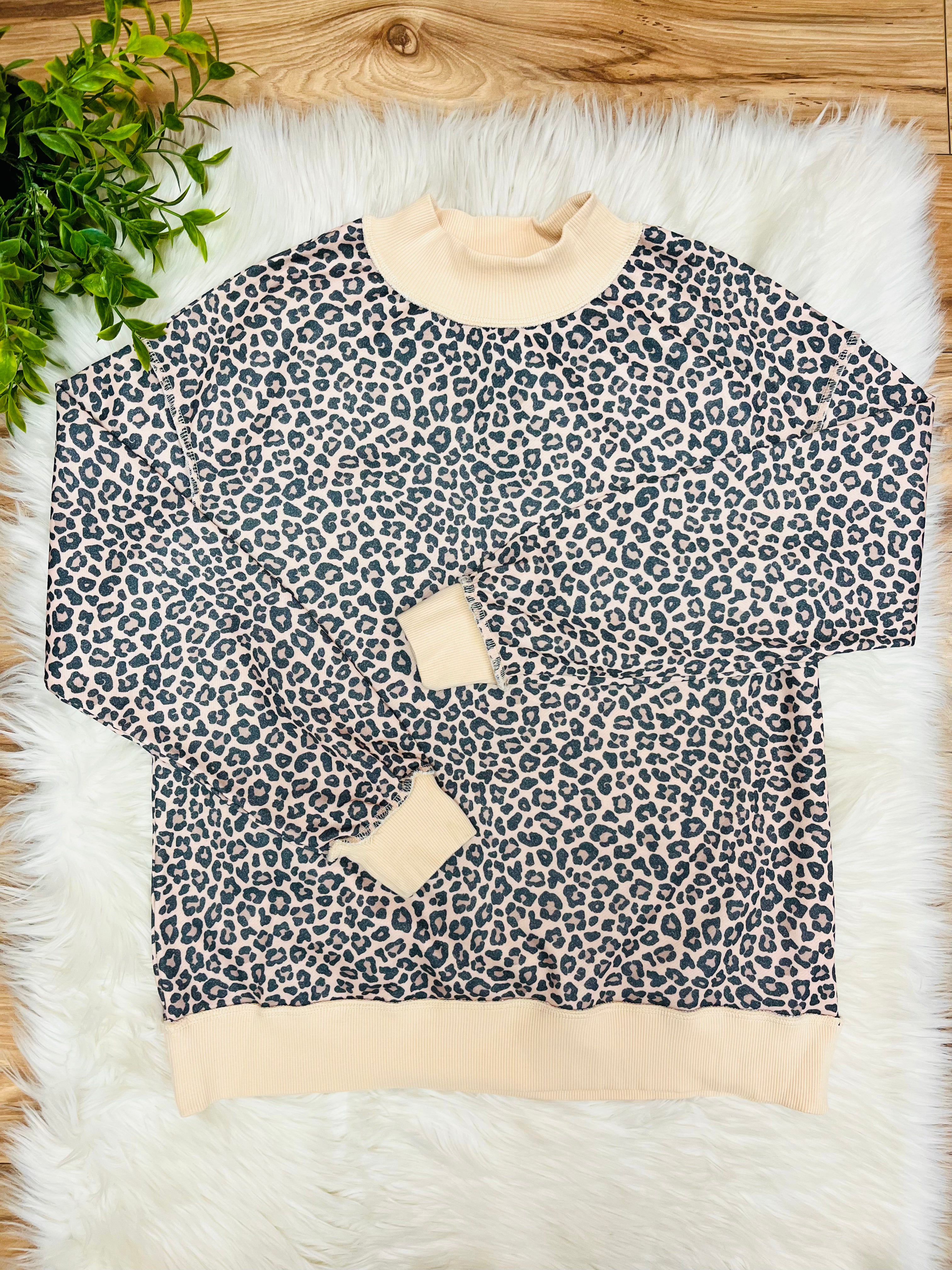 Women’s Evermmee Taupe Mock Neck Cheetah Print Top- True to Size