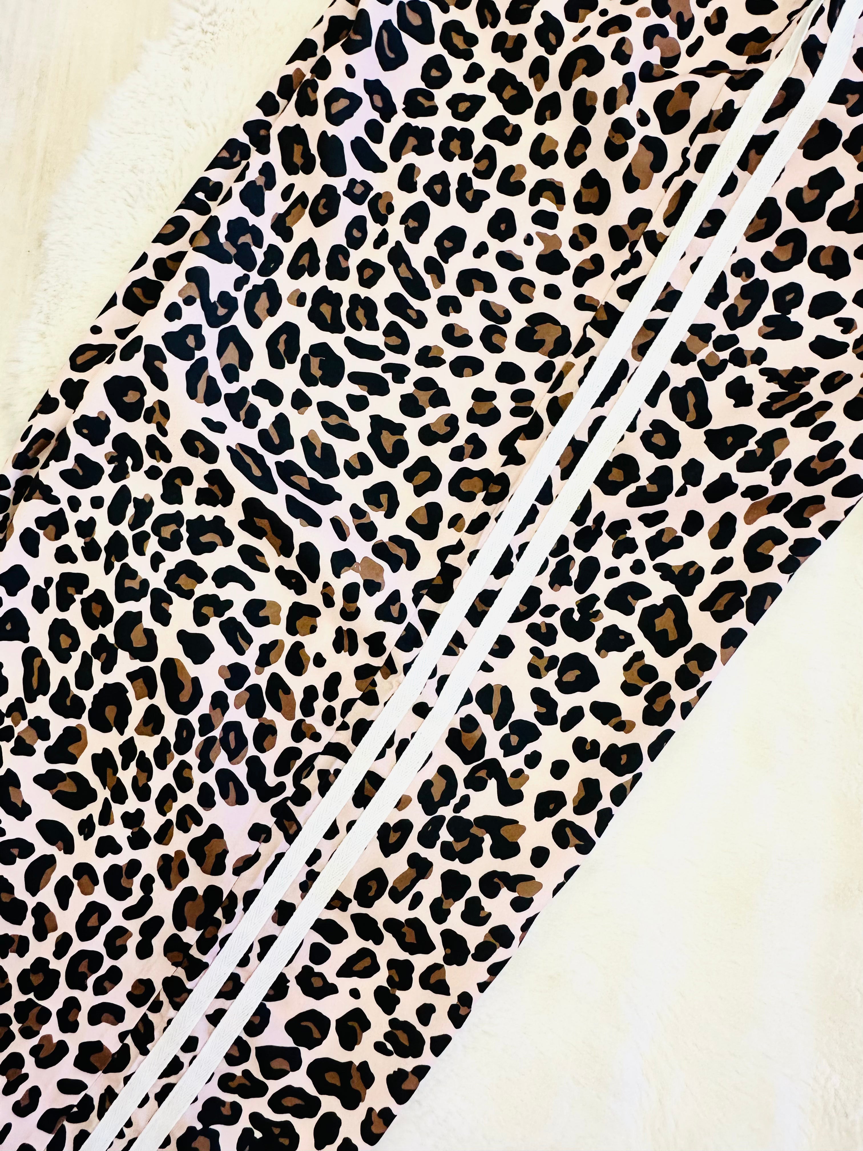 Women’s Cheetah Print Wide-Leg Side Stripe Pants