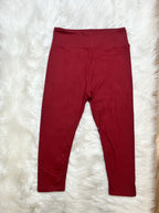 Women’s Ultra Soft Pull on Capri Leggings in Marsala