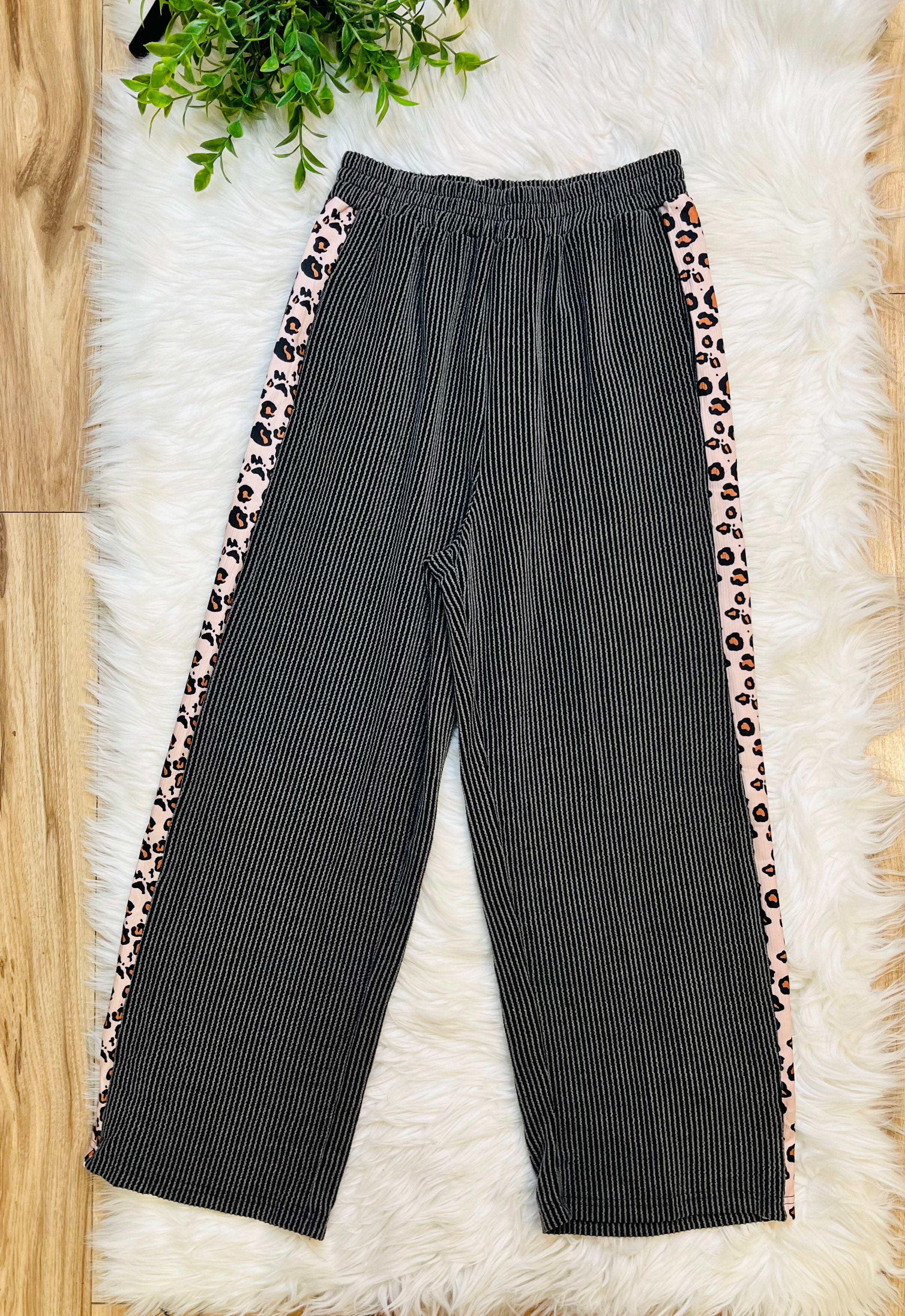 Women’s Evermmee Black Ribbed Cheetah Detail Set