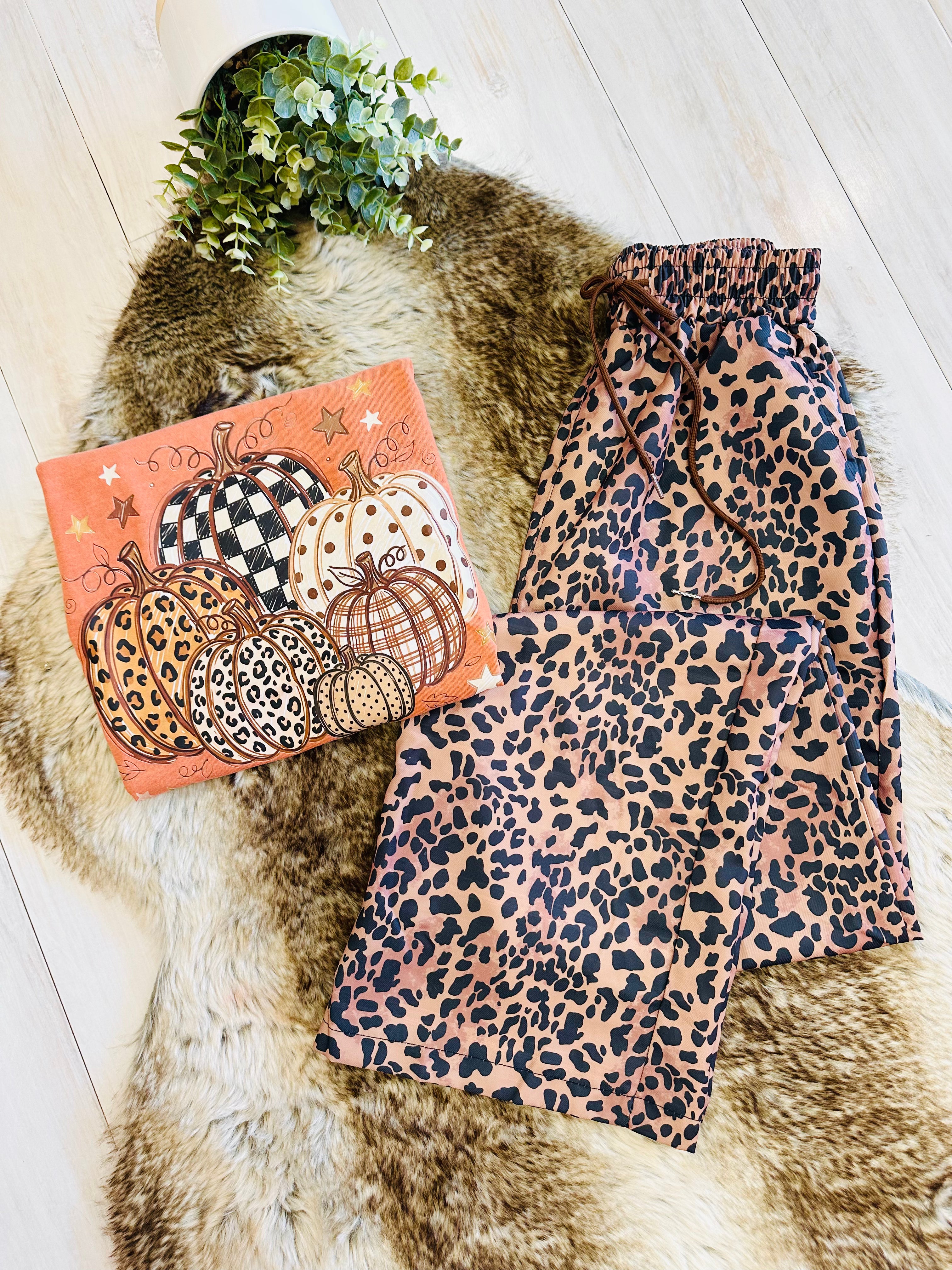 Women’s Regular and Curvy Leopard Print Pants with Pockets- True to Size