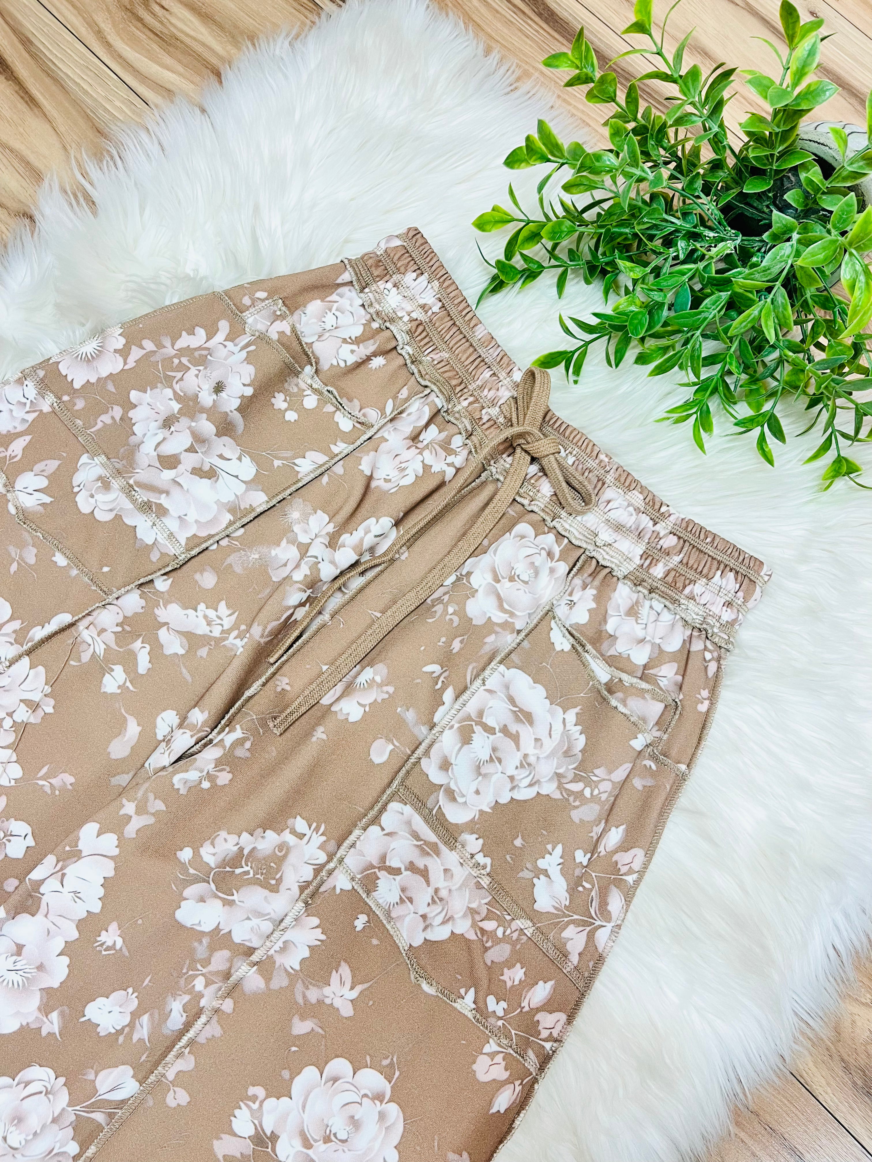 Women’s Anniewear Latte Rose Print Barrel Knit Pants- True to Size