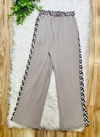 Women’s Evermmee Cheetah Detail Ribbed Pant Set