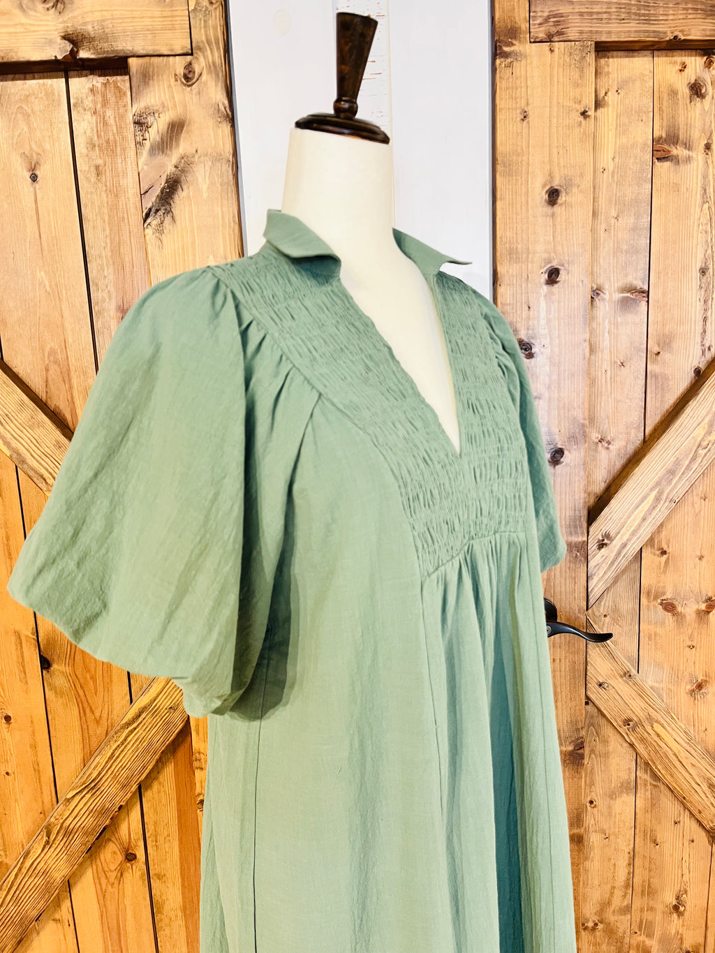 Women’s Umgee Green Smocked Collar Dress- Loose Fit