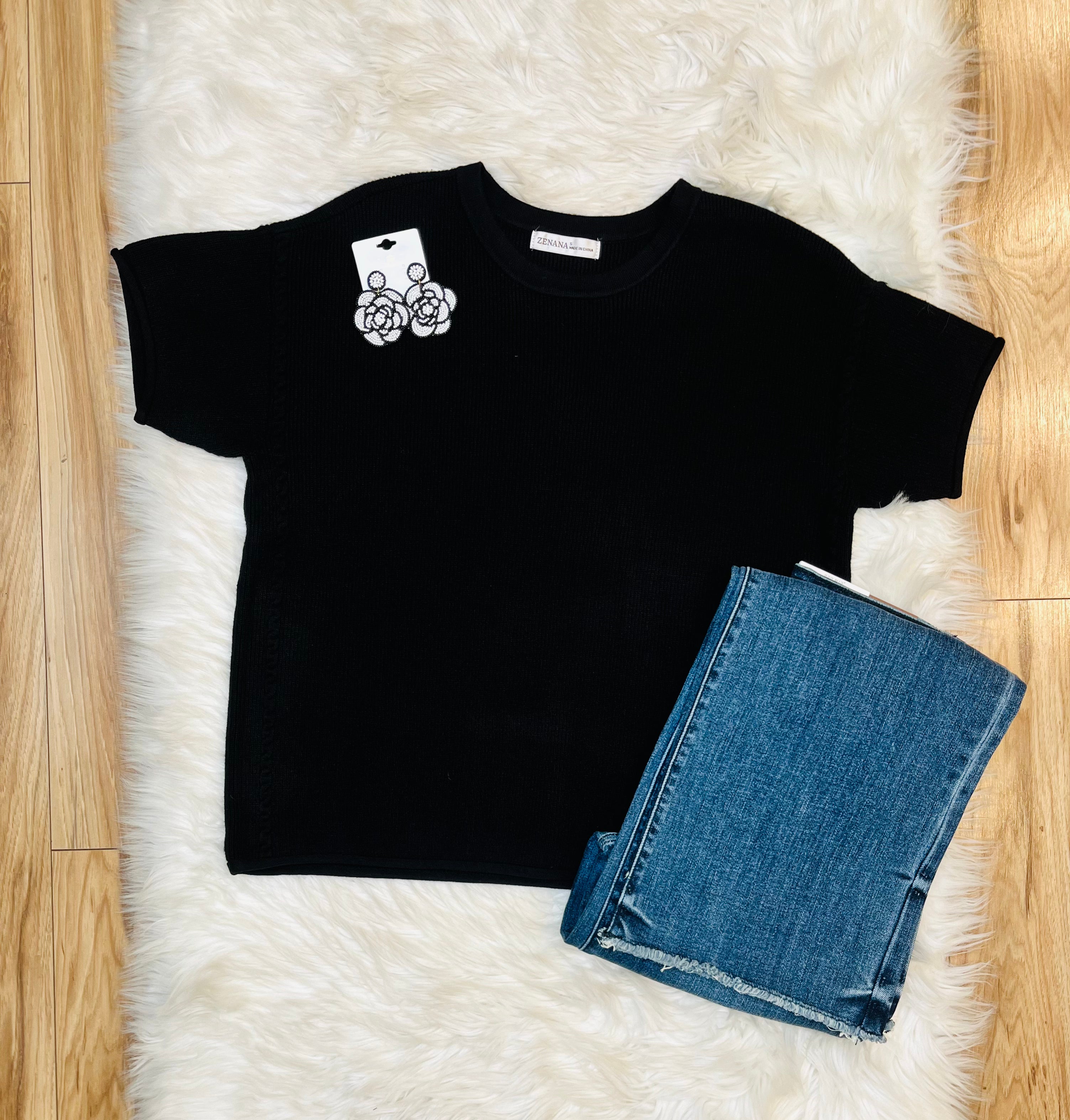 Women’s Zenana Black Sweater Top- True to Size