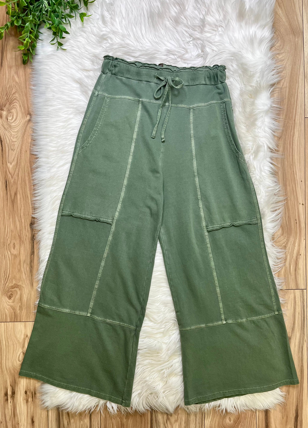 Women’s Zenana Exposed Seam Olive Drawstring Pants- True to Size