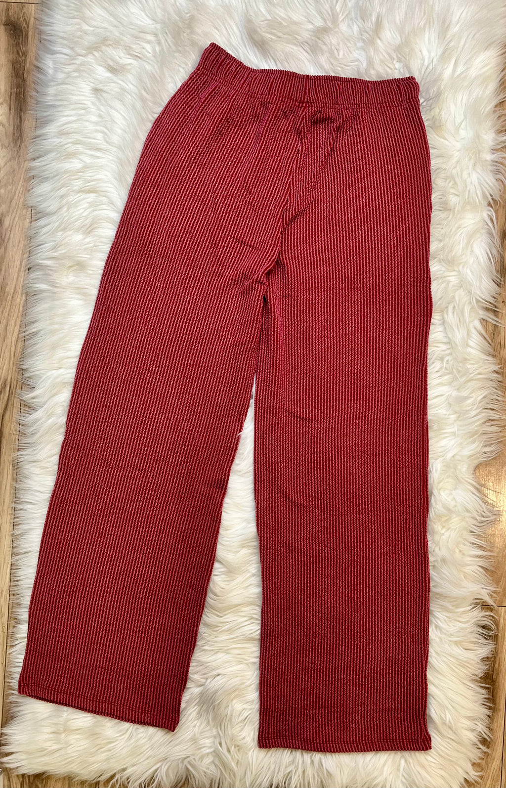 Women’s Burgundy Ribbed Top and Drawstring Pant Set