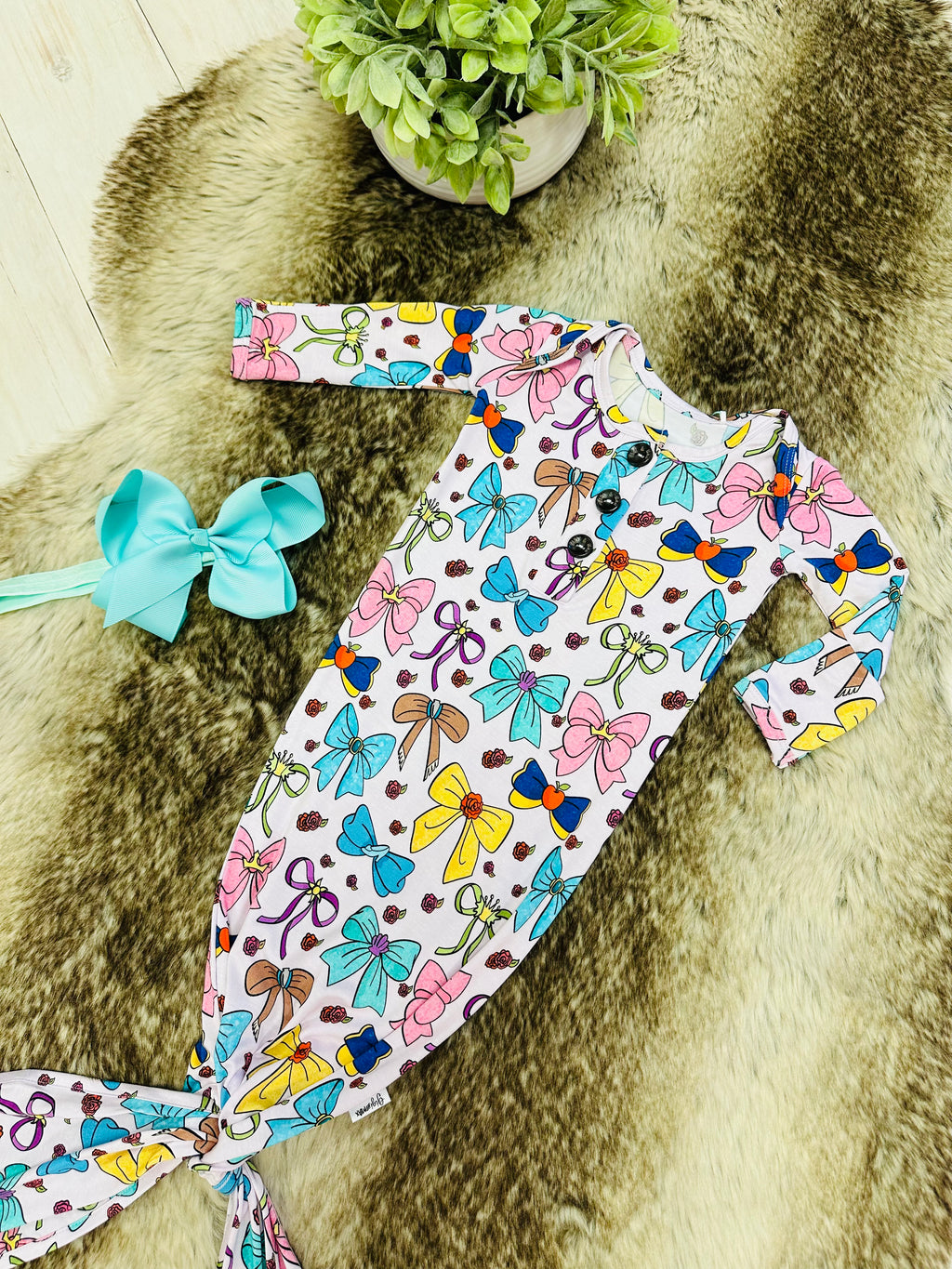 Girl’s Mixed Colored Bow Printed Knotted Gown with Matching Headband