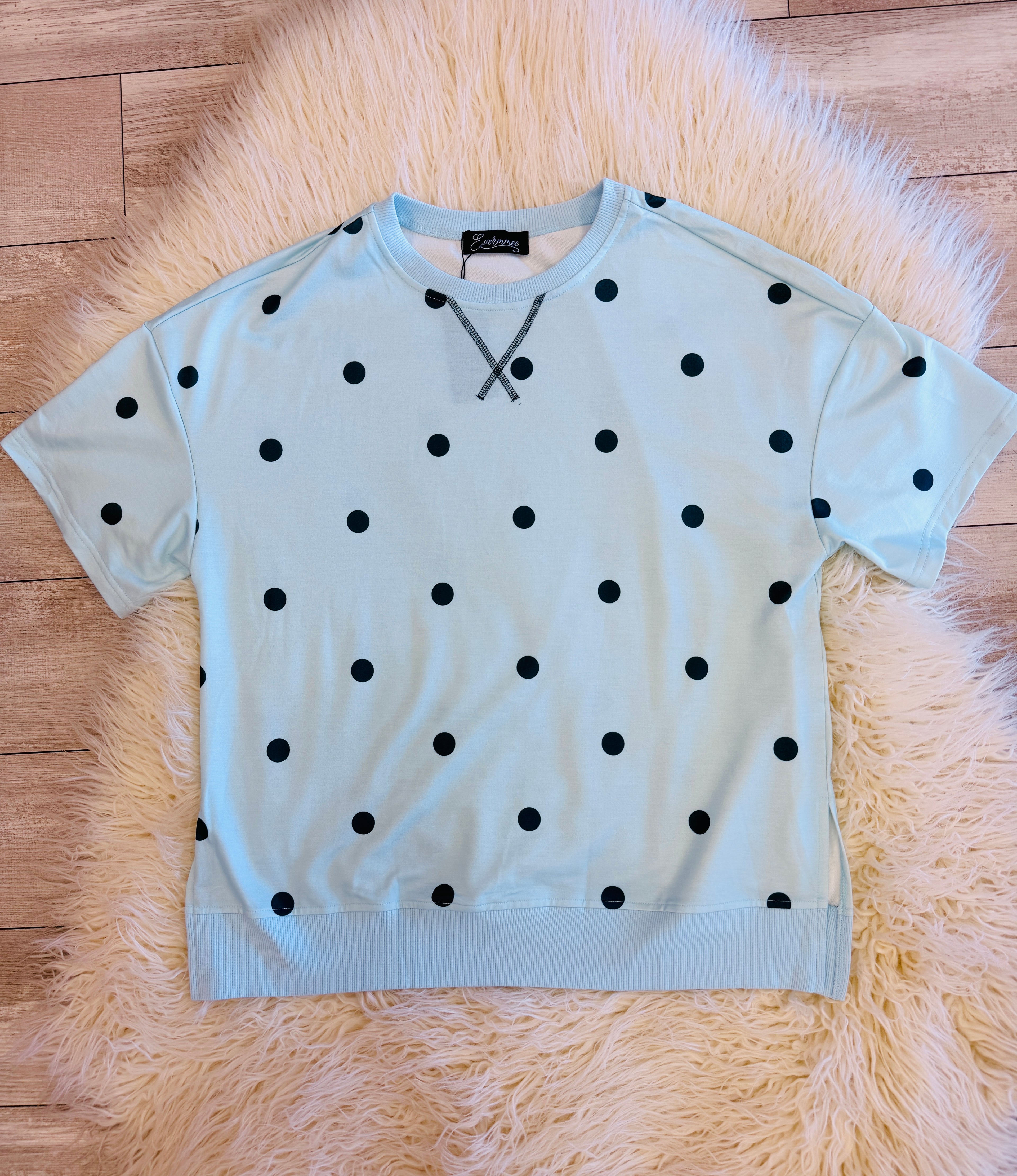 Women’s Evermmee Light Blue Oversized Polka Dot Top