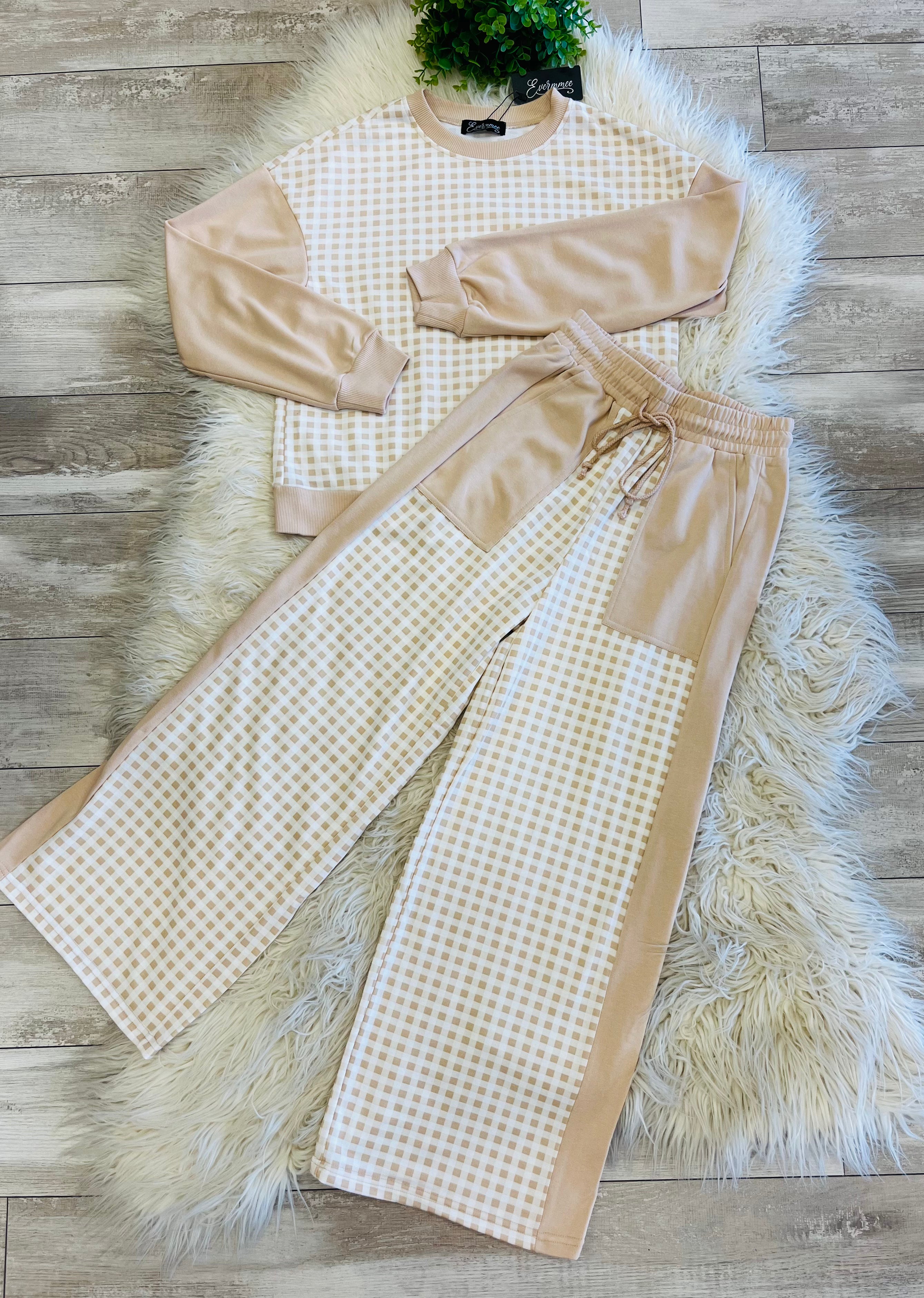 Women’s Evermmee Beige and White Gingham Set - True to Size