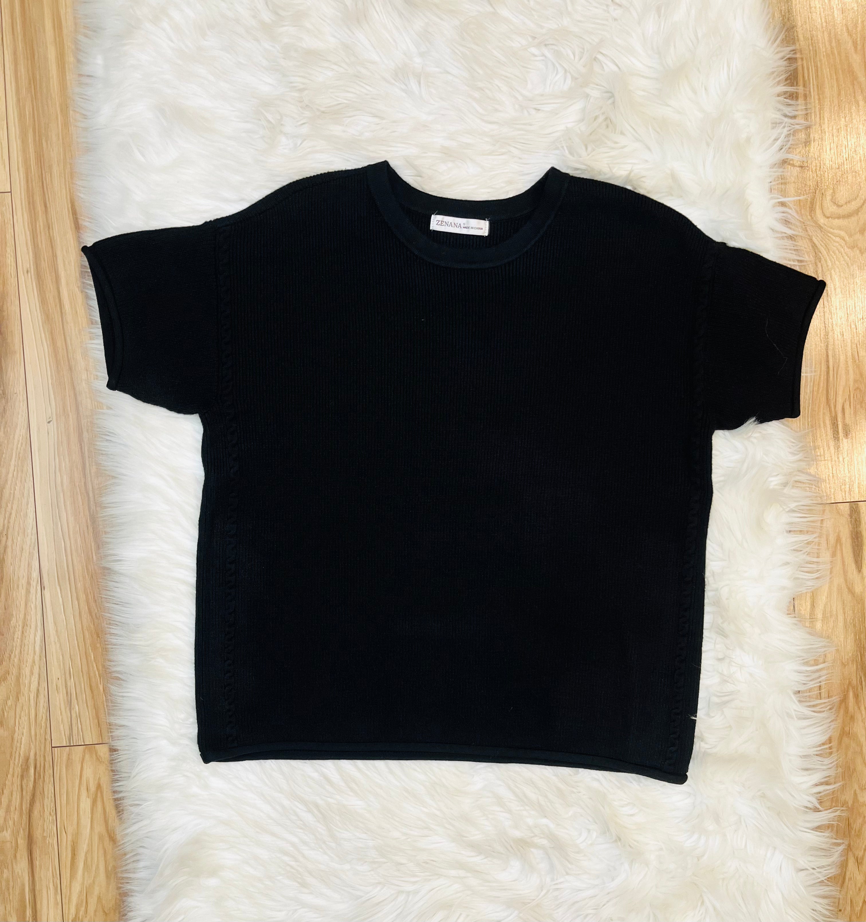 Women’s Zenana Black Sweater Top- True to Size