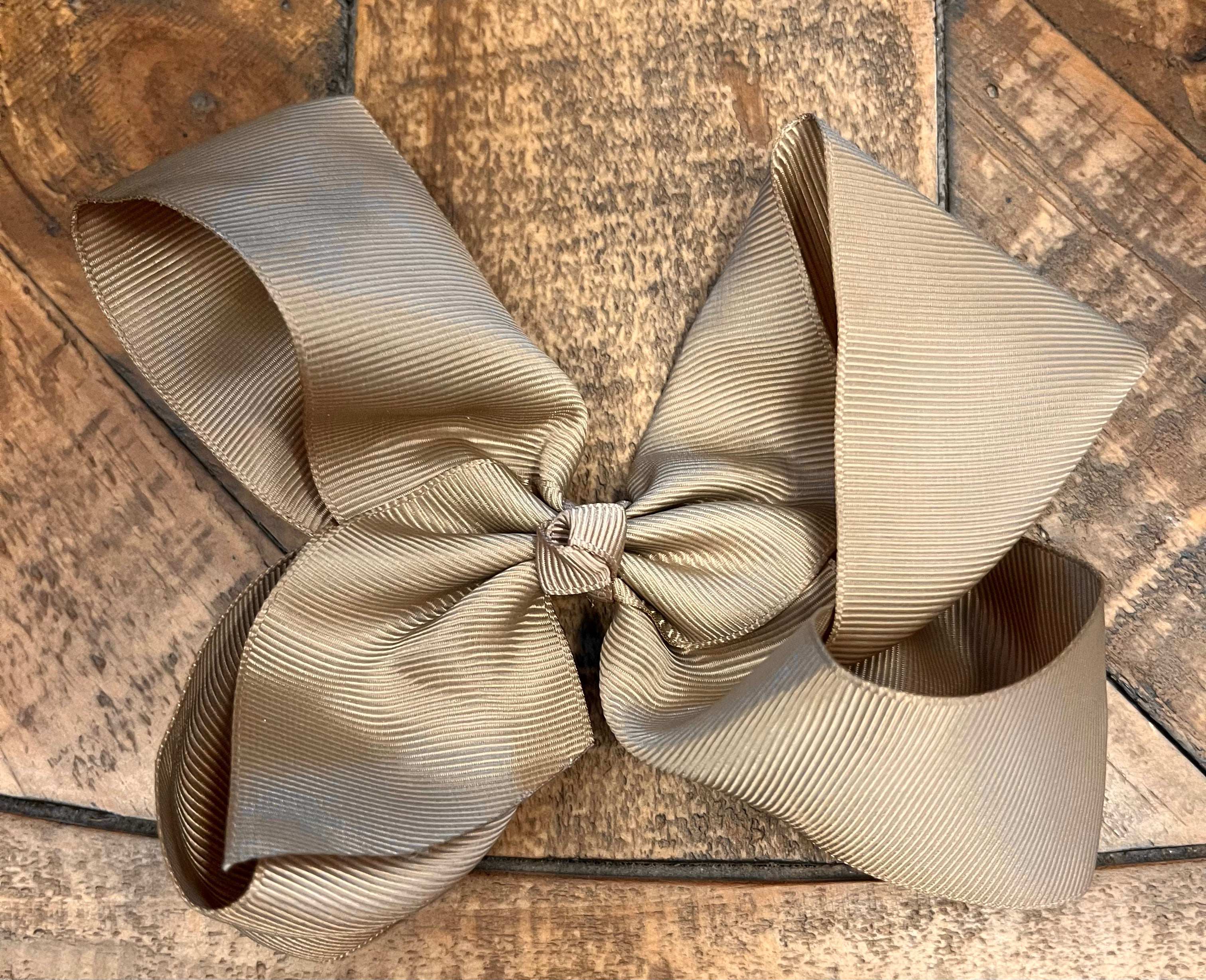 Hair Bow 6” Alligator Clip - Mocha