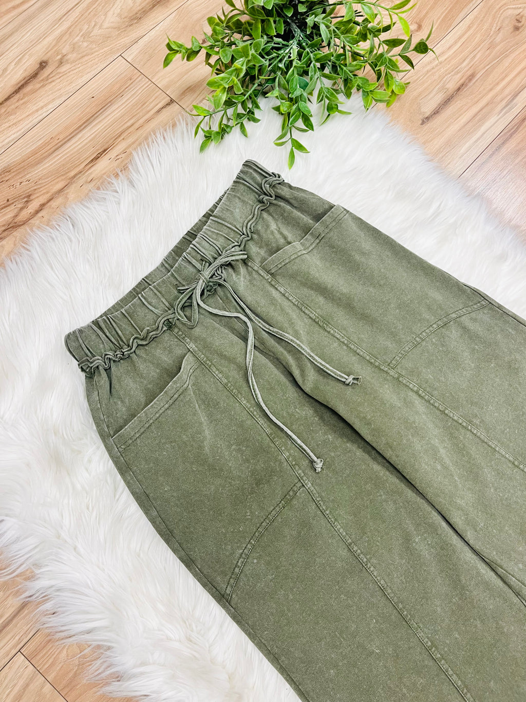 Women’s Evermmee Green Acid Wash Pants- Loose Fit