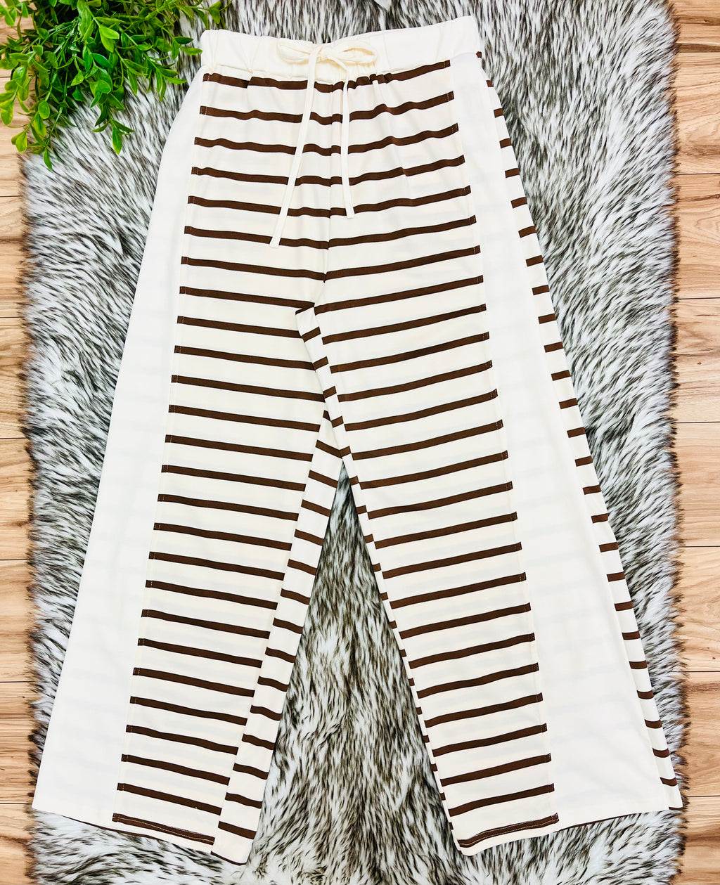 Women’s Evermmee Brown Stripe Long Sleeve Pant Set- True to Size