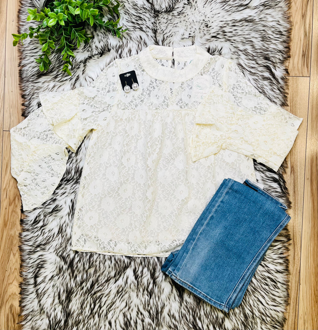 Women’s Very J Ivory Floral Lace Top