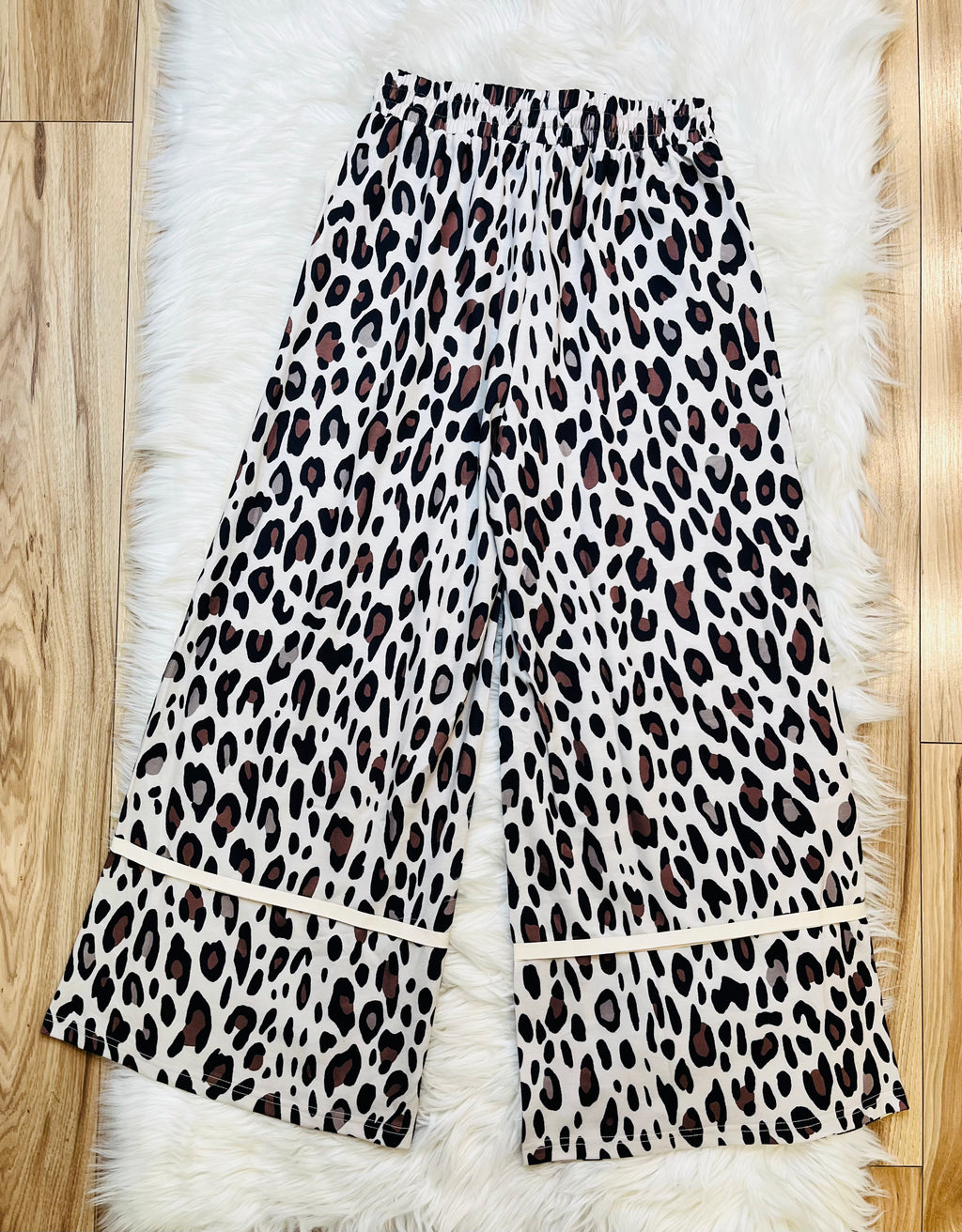 Women’s Evermmee Cheetah Pants