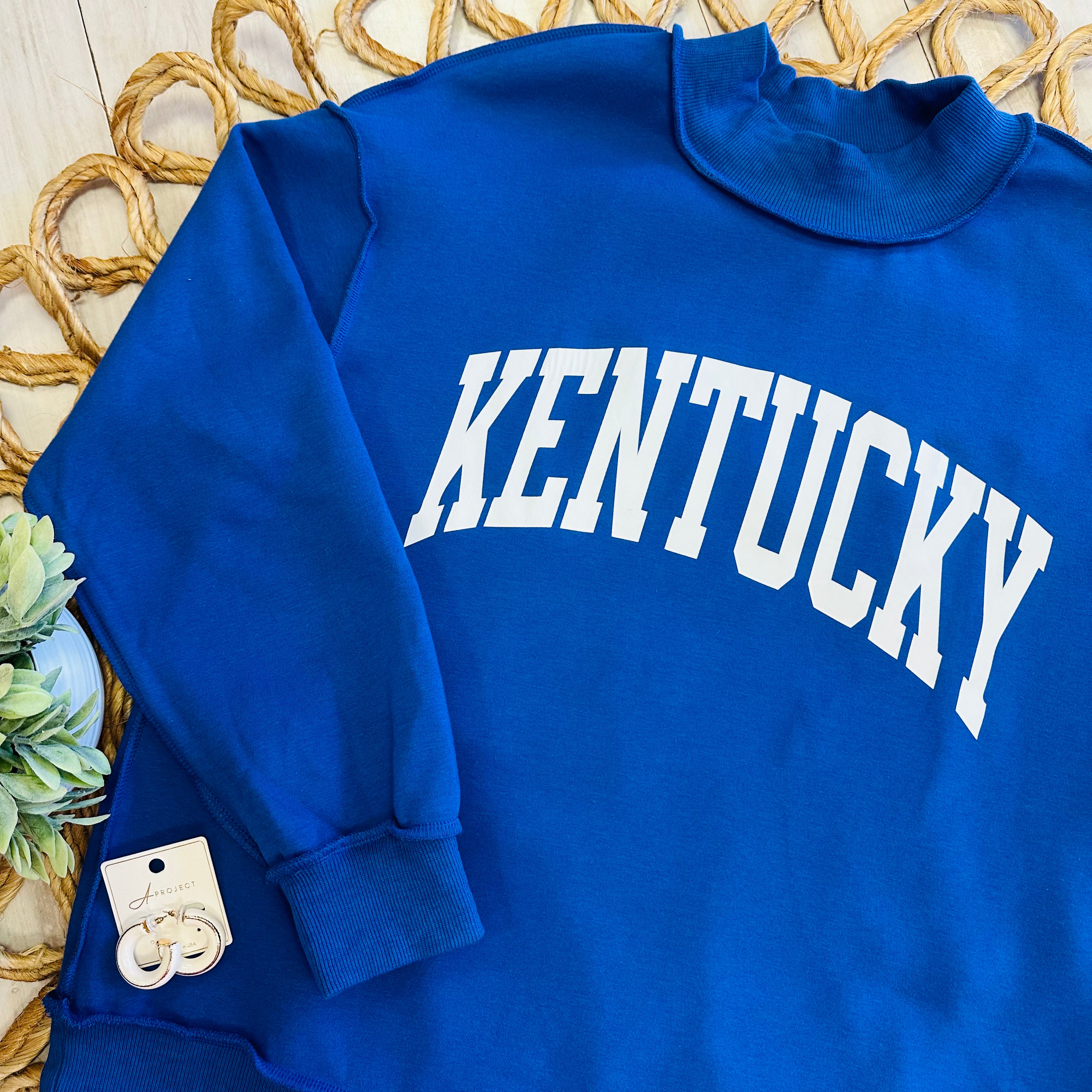 Women’s Evermmee Reversible Blue Kentucky Crewneck with Leopard Print