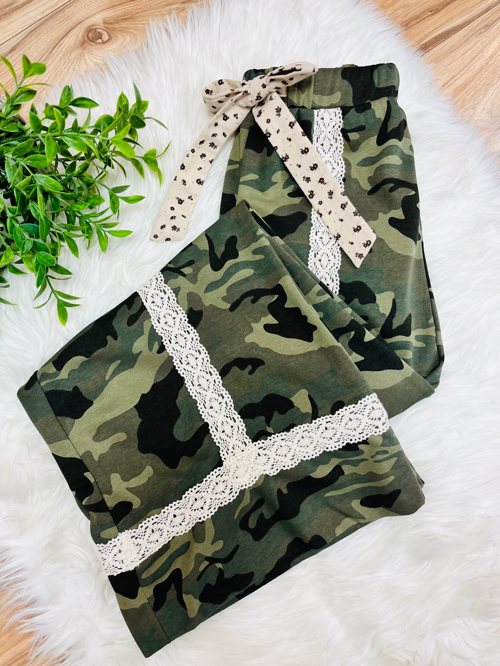 Women’s Anniewear Camouflage Wide Leg Pants with Lace Trim- True to Size