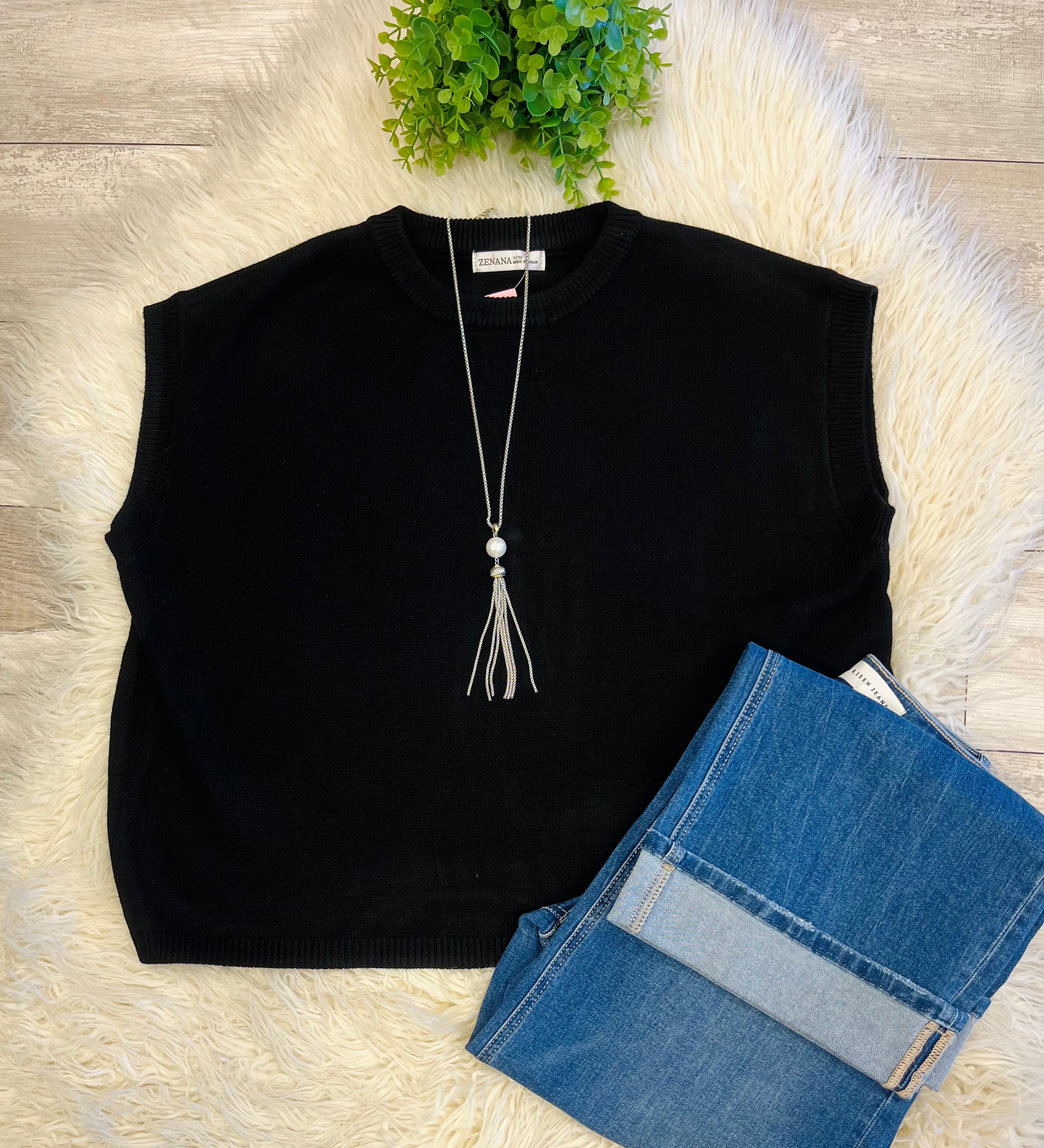 Women’s Zenana Sleeveless Sweater In Black - Oversized Fit