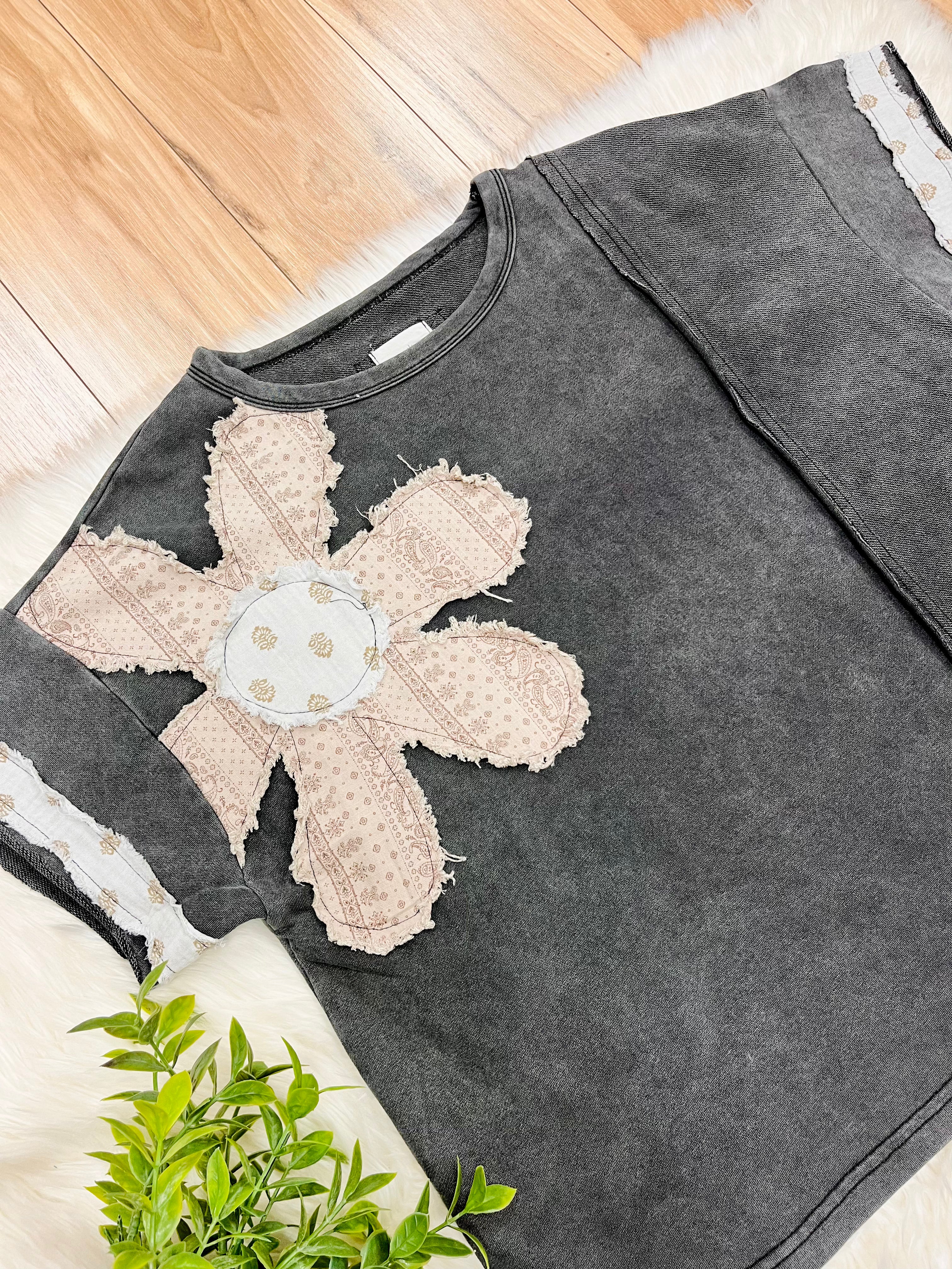 Women’s Umgee Ash Mineral Wash Flower Patch Top- Loose Fit