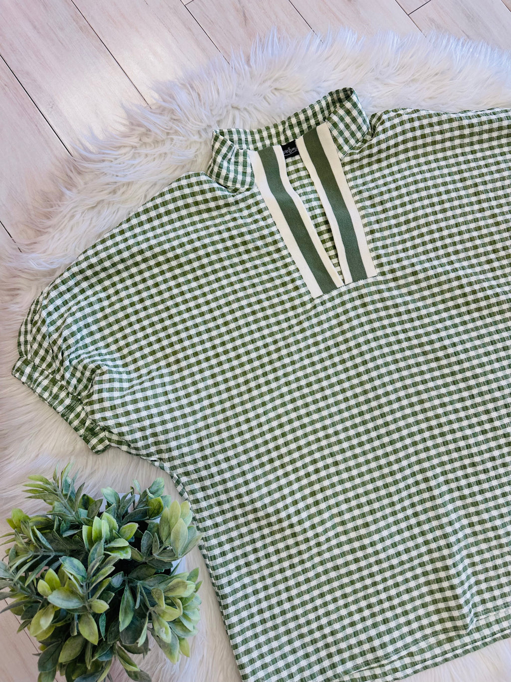 Women’s Evermmee Cream and Green Gingham Top